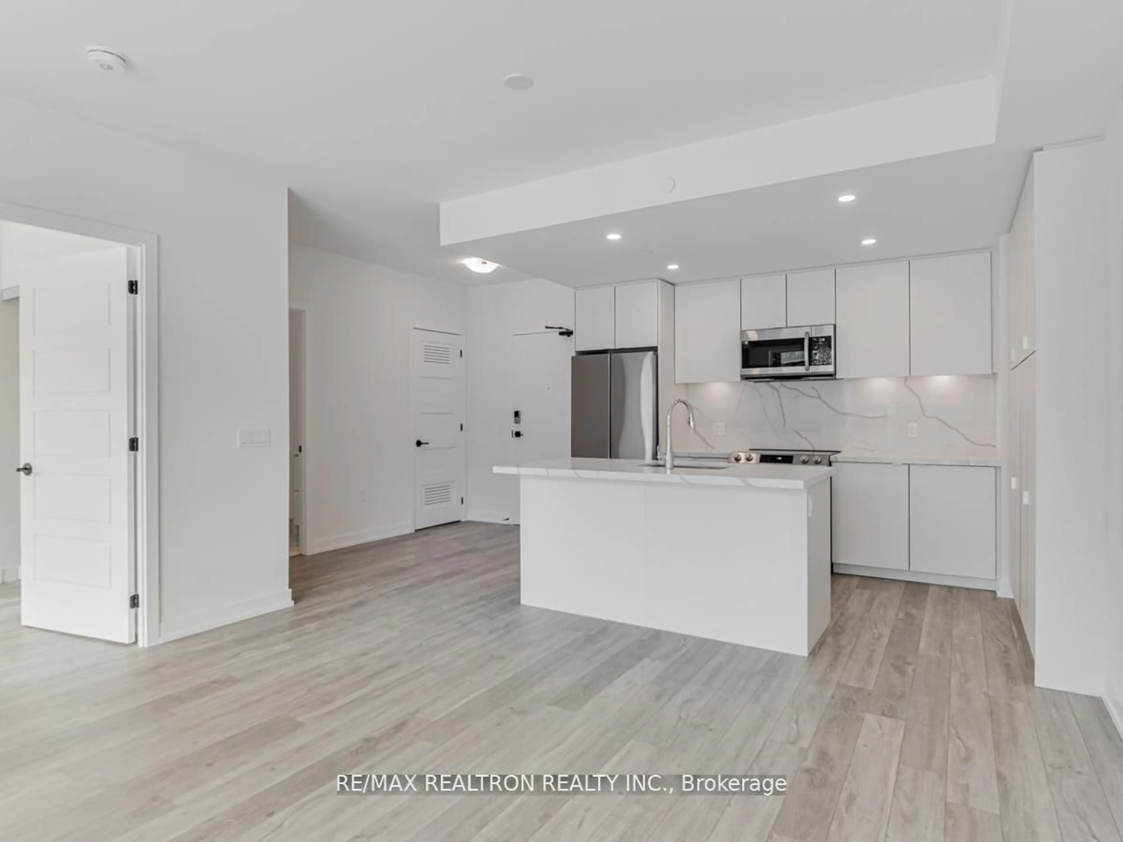 Open concept kitchen, unknown for 415 Sea Ray Ave #225, Innisfil Ontario L9S 0N9