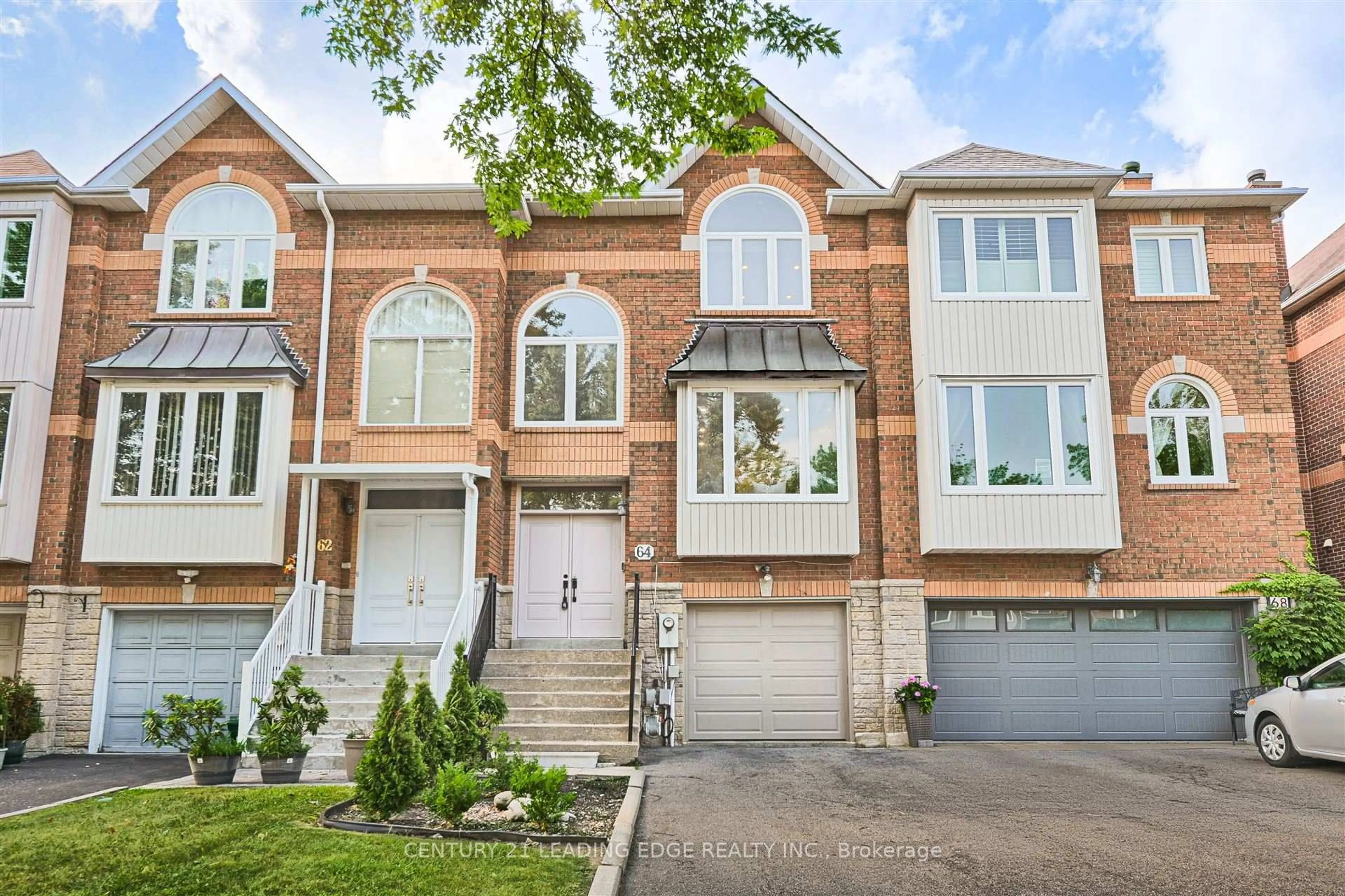 Home with brick exterior material, street for 64 Thornway Ave, Vaughan Ontario L4J 7Z5