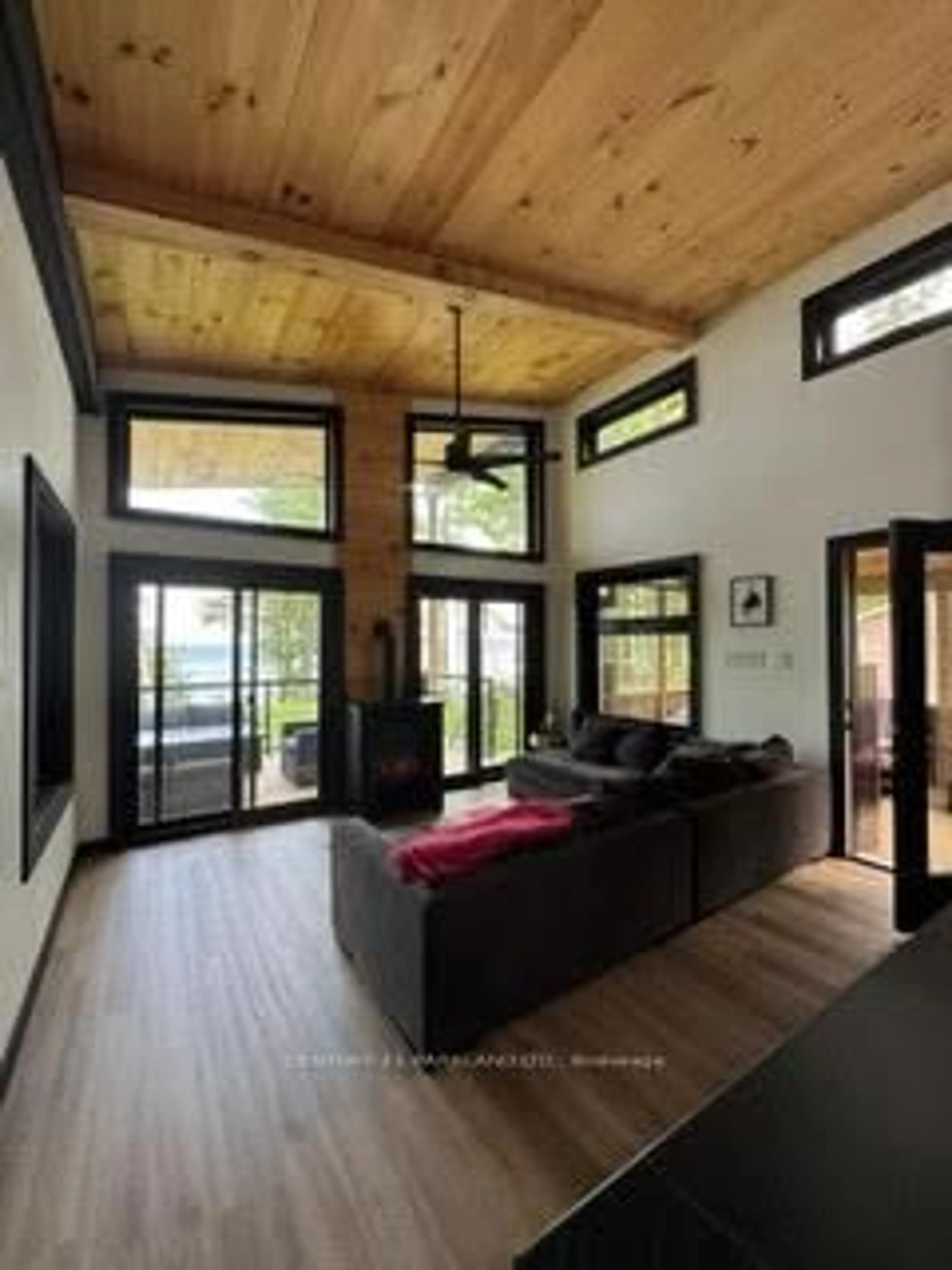 Unknown for 54 Fox Island Rd, Georgina Islands Ontario L0E 1R2