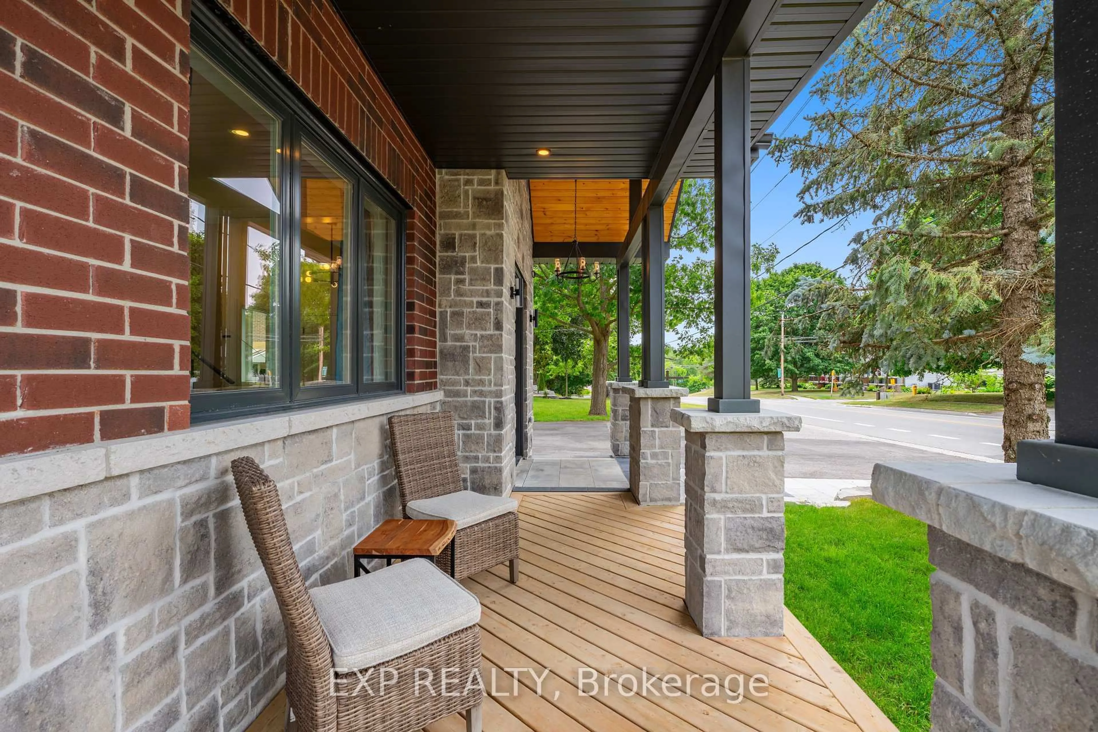 Unknown for 271 Main St, Uxbridge Ontario L9P 1R9