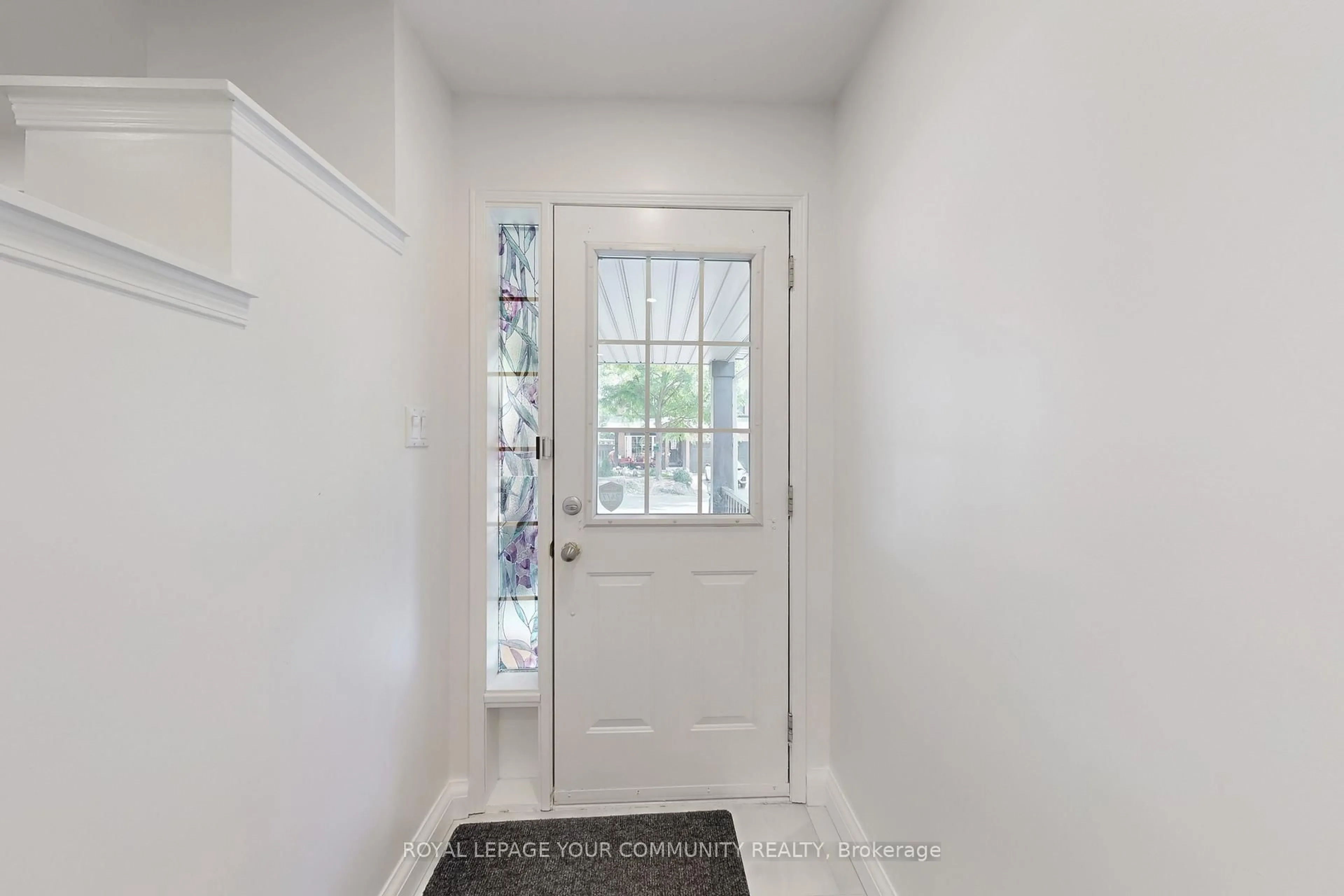 Indoor entryway for 199 Equator Cres, Vaughan Ontario L6A 2Y2