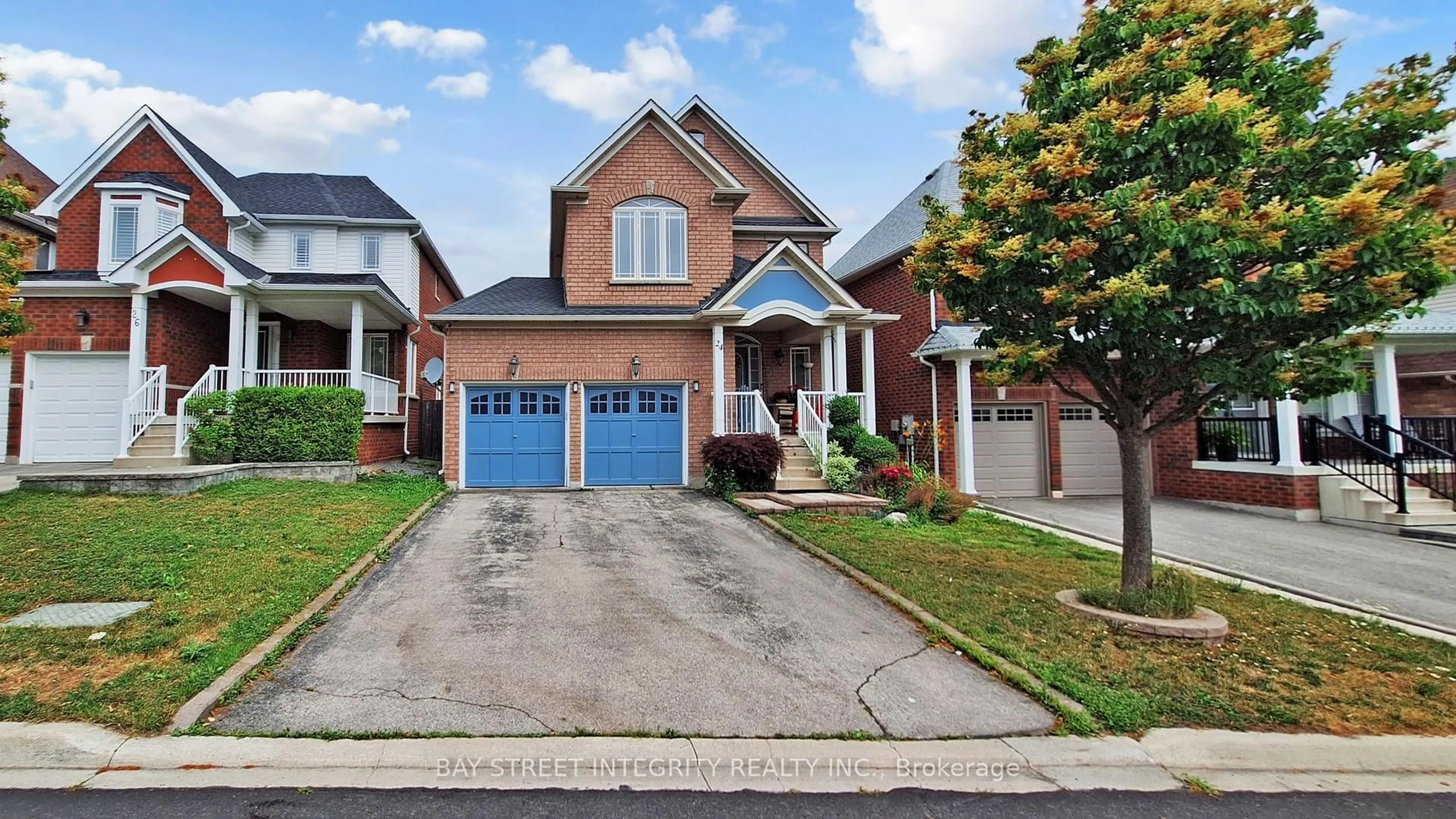Home with brick exterior material, street for 24 Ian Dr, Georgina Ontario L4P 4H1