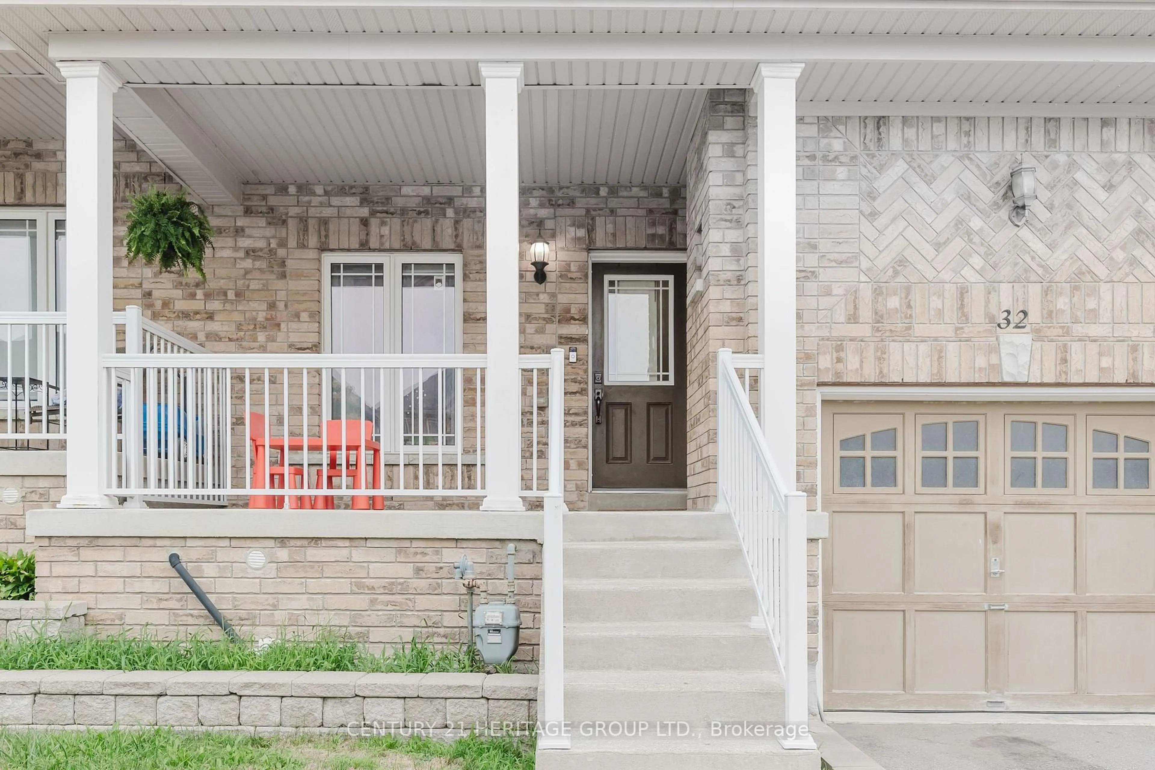 Unknown for 32 Grey Wing Ave, Georgina Ontario L4P 0B7