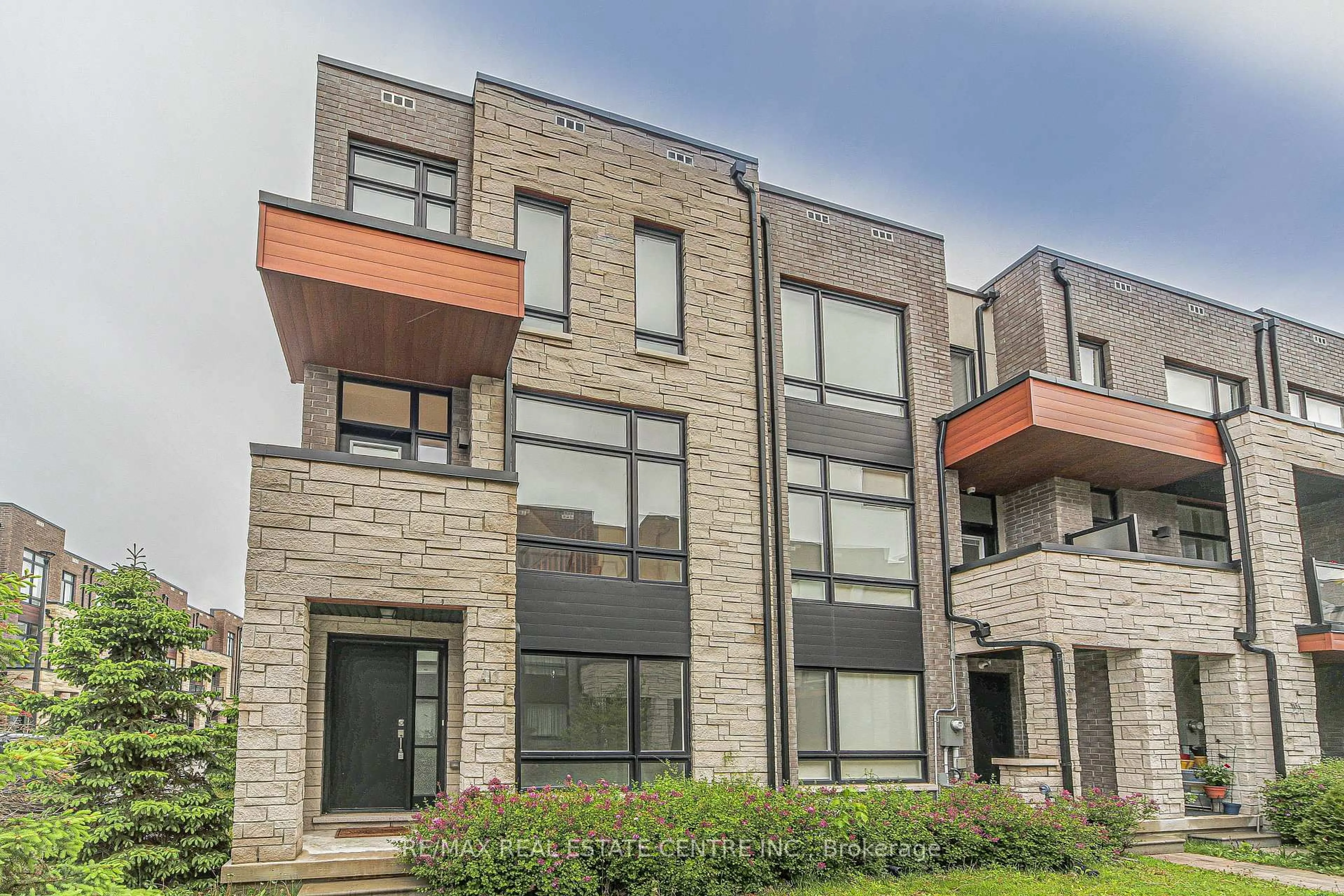 Home with brick exterior material, building for 41 Gerussi St, Vaughan Ontario L4H 4R7