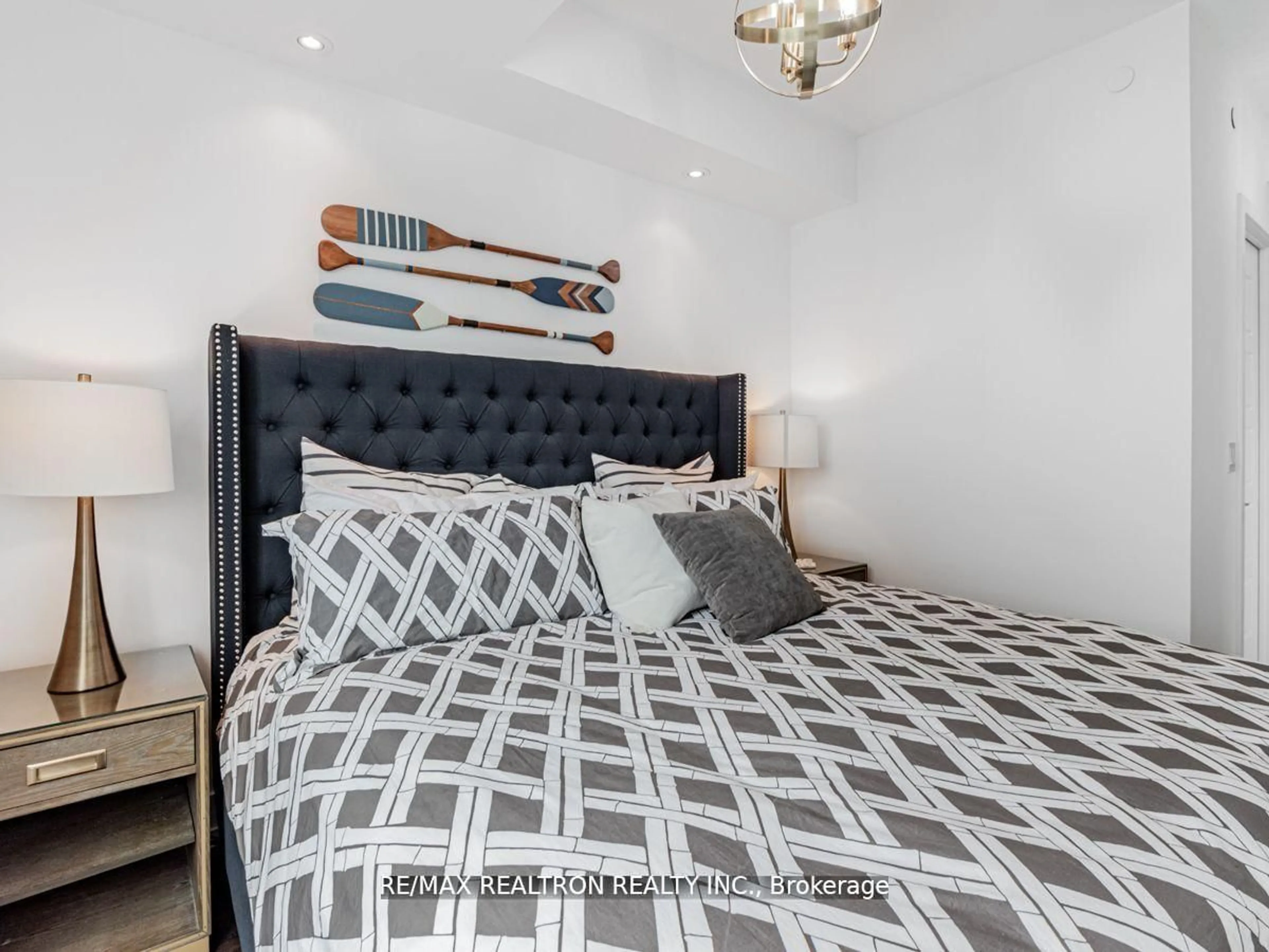 Bedroom with bed, unknown for 271 Sea Ray Ave #B307, Innisfil Ontario L9S 0L8