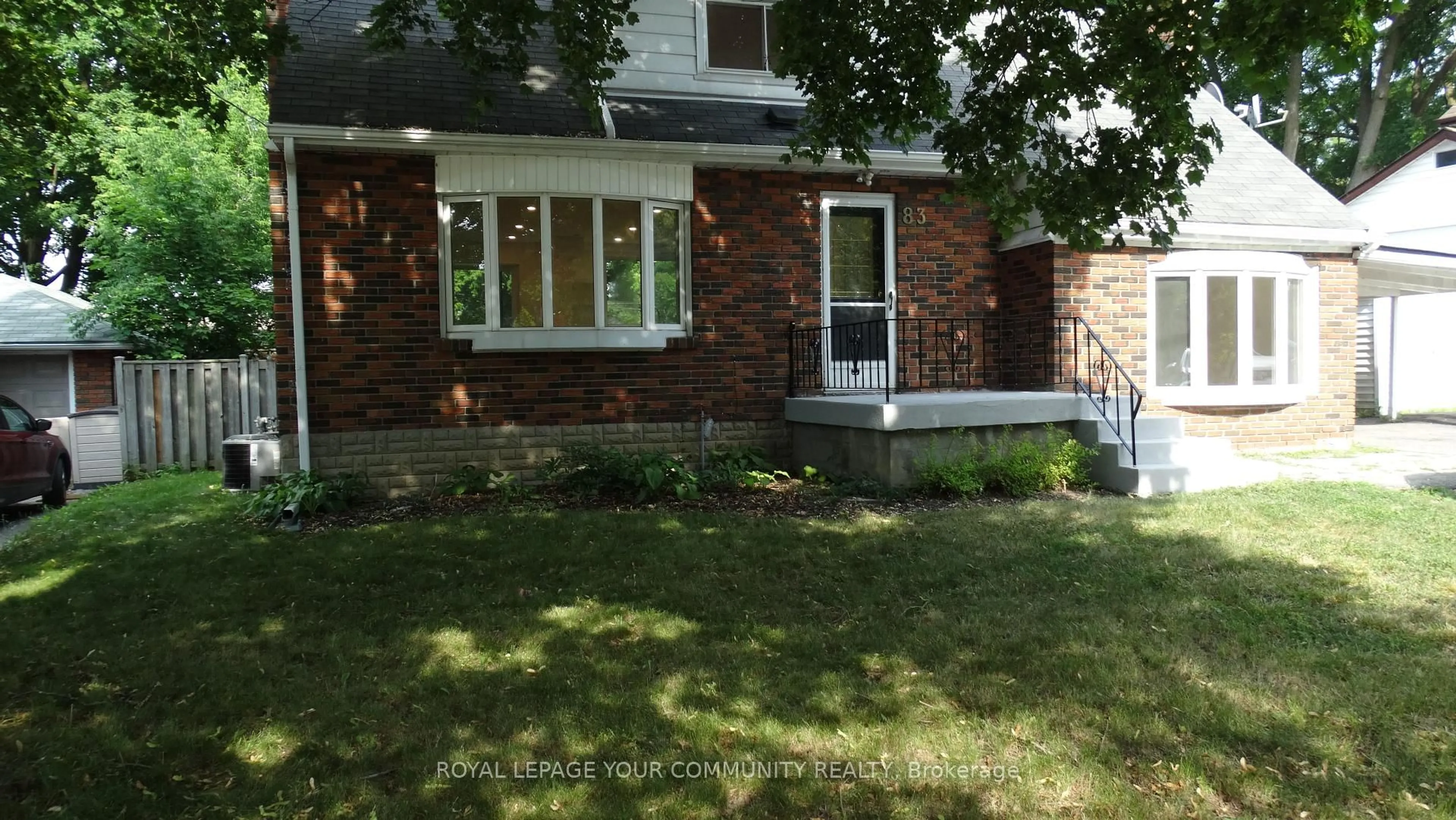Home with brick exterior material, street for 83 Lundy's Lane, Newmarket Ontario L3Y 3R9