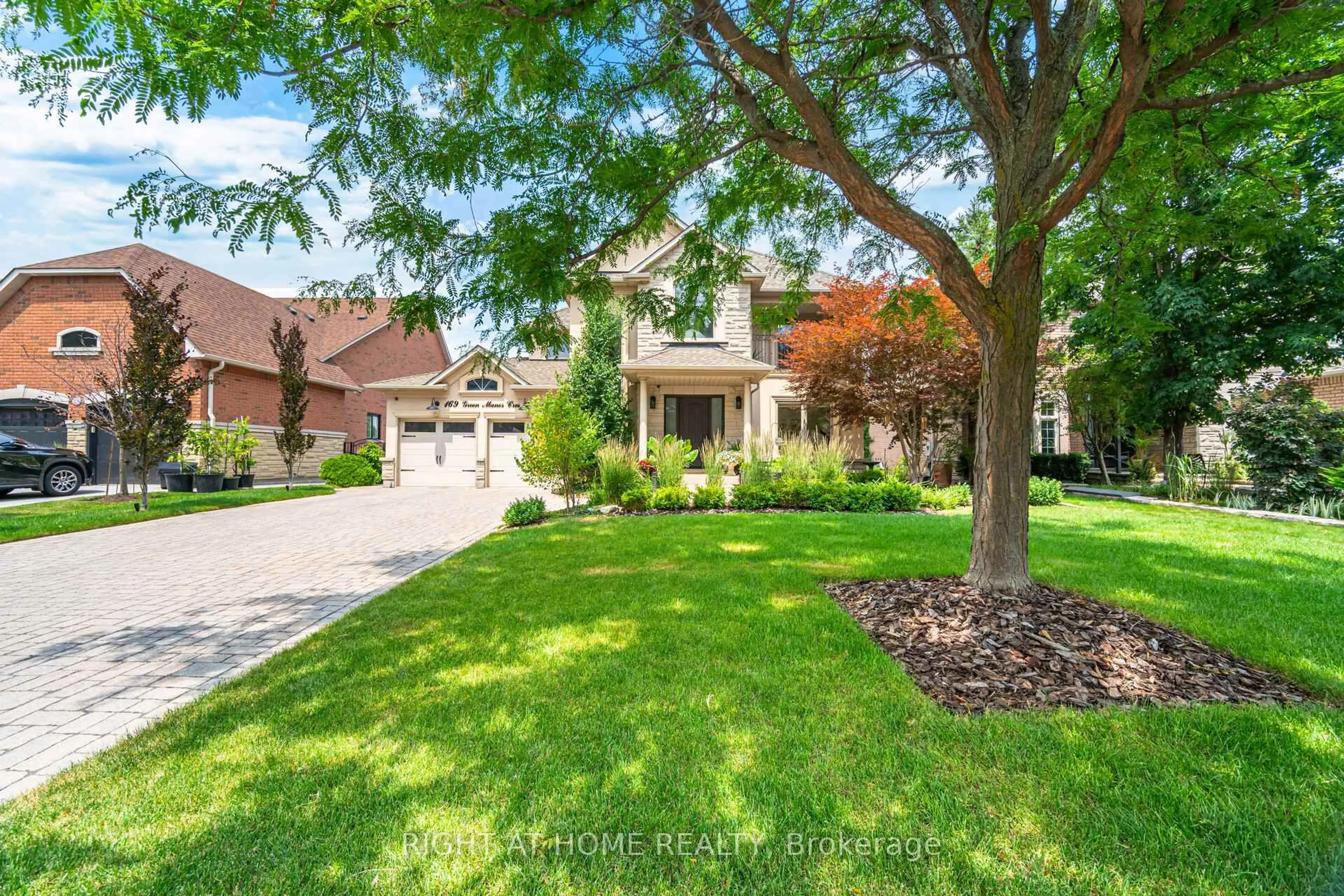 Unknown for 169 Green Manor Cres, Vaughan Ontario L4L 9R9