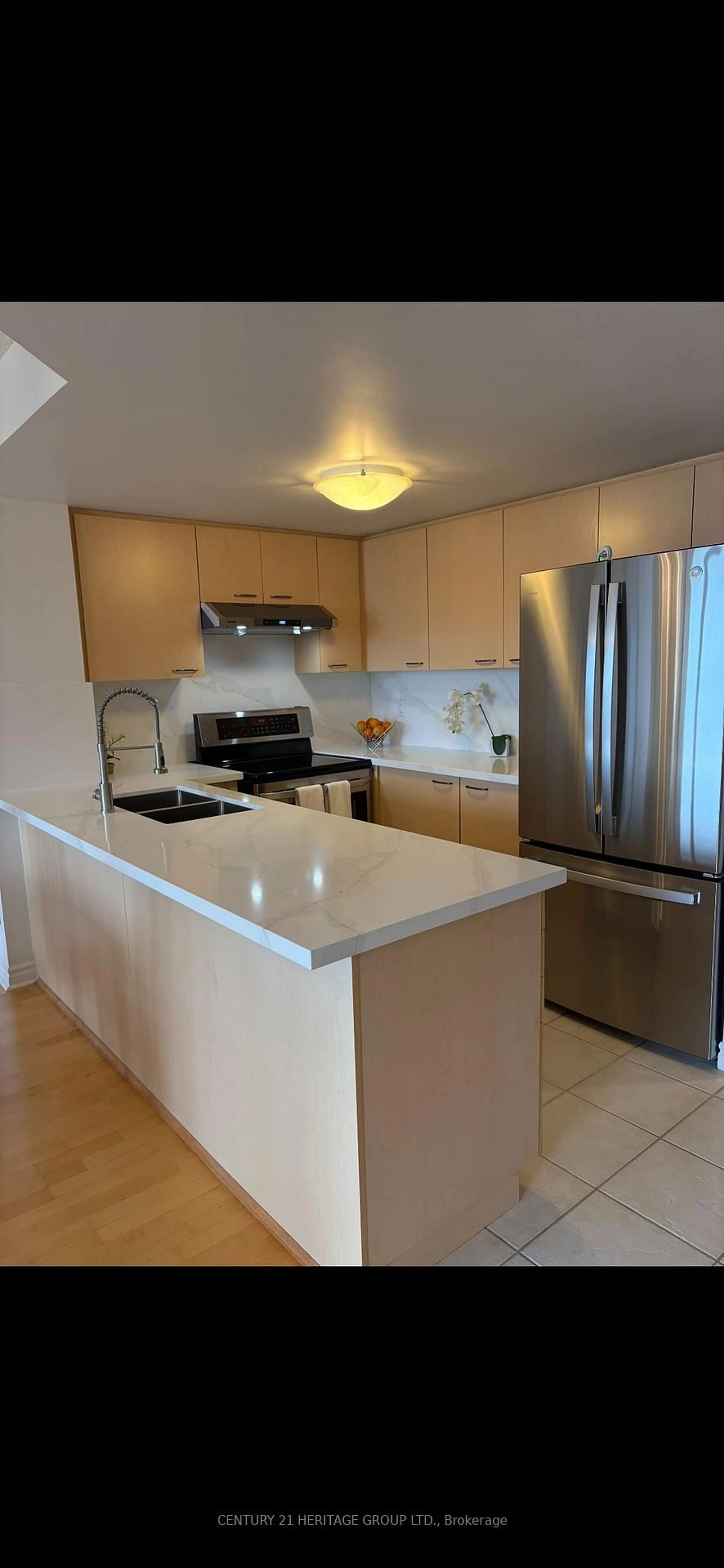 Unknown for 130 Pond Dr #1003, Markham Ontario L3T 7W5