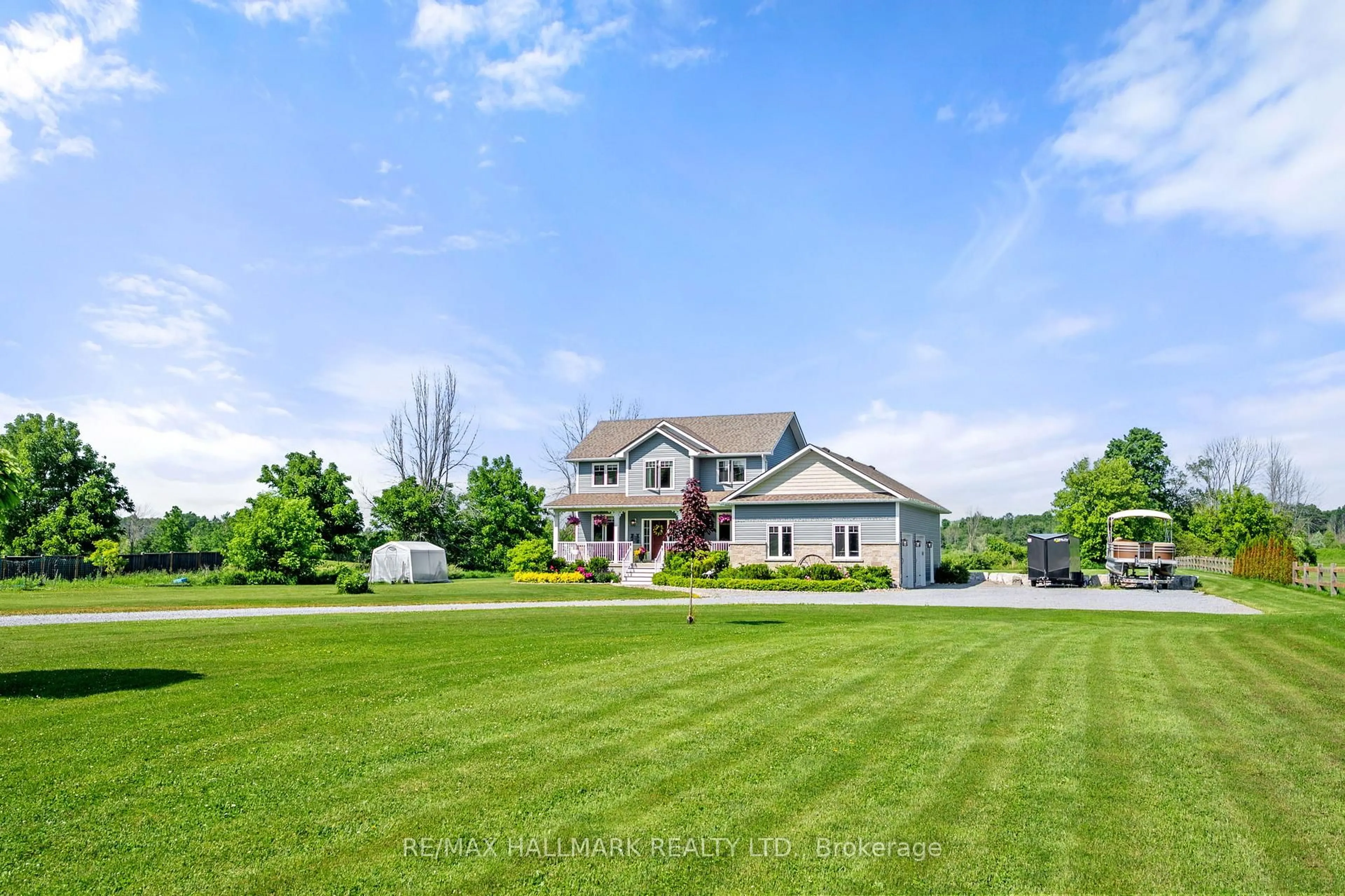 A pic from outside/outdoor area/front of a property/back of a property/a pic from drone, water/lake/river/ocean view for 185 Riverbank Dr, Georgina Ontario L0E 1N0