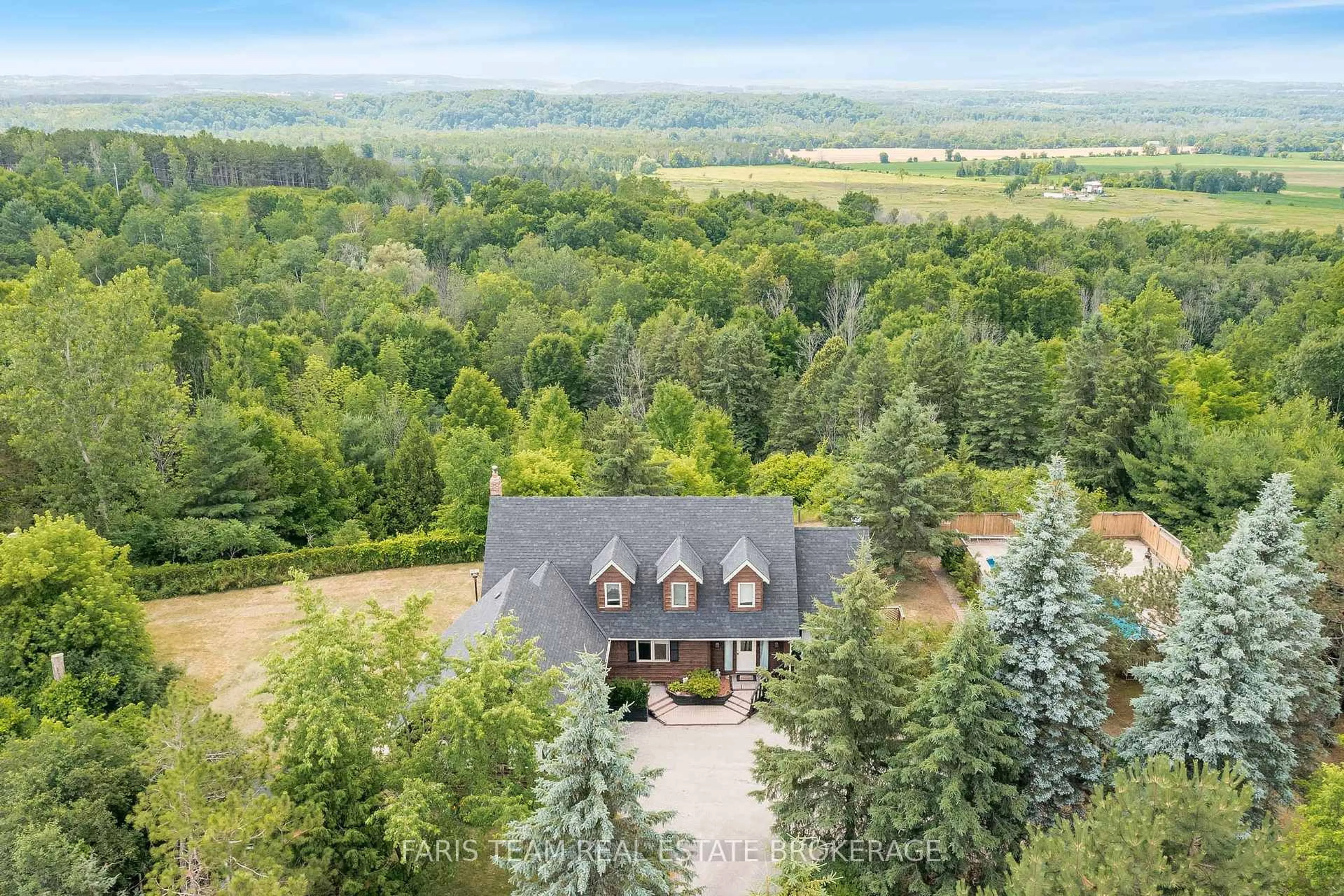 A pic from outside/outdoor area/front of a property/back of a property/a pic from drone, unknown for 3057 Concession Road 4, Adjala-Tosorontio Ontario L0G 1L0