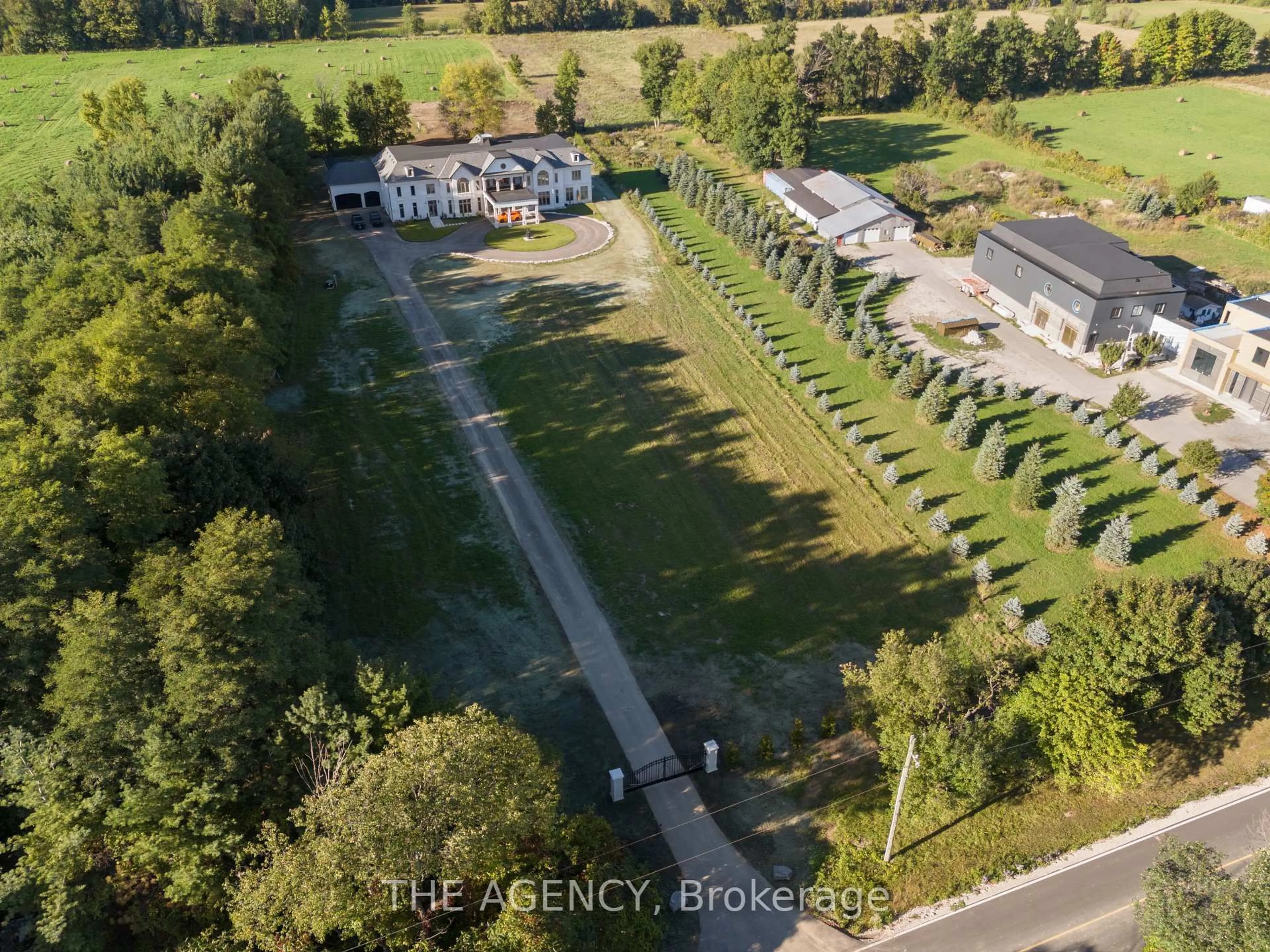 A pic from outside/outdoor area/front of a property/back of a property/a pic from drone, street for 3310 18th Side Rd, King Ontario L7B 0H4