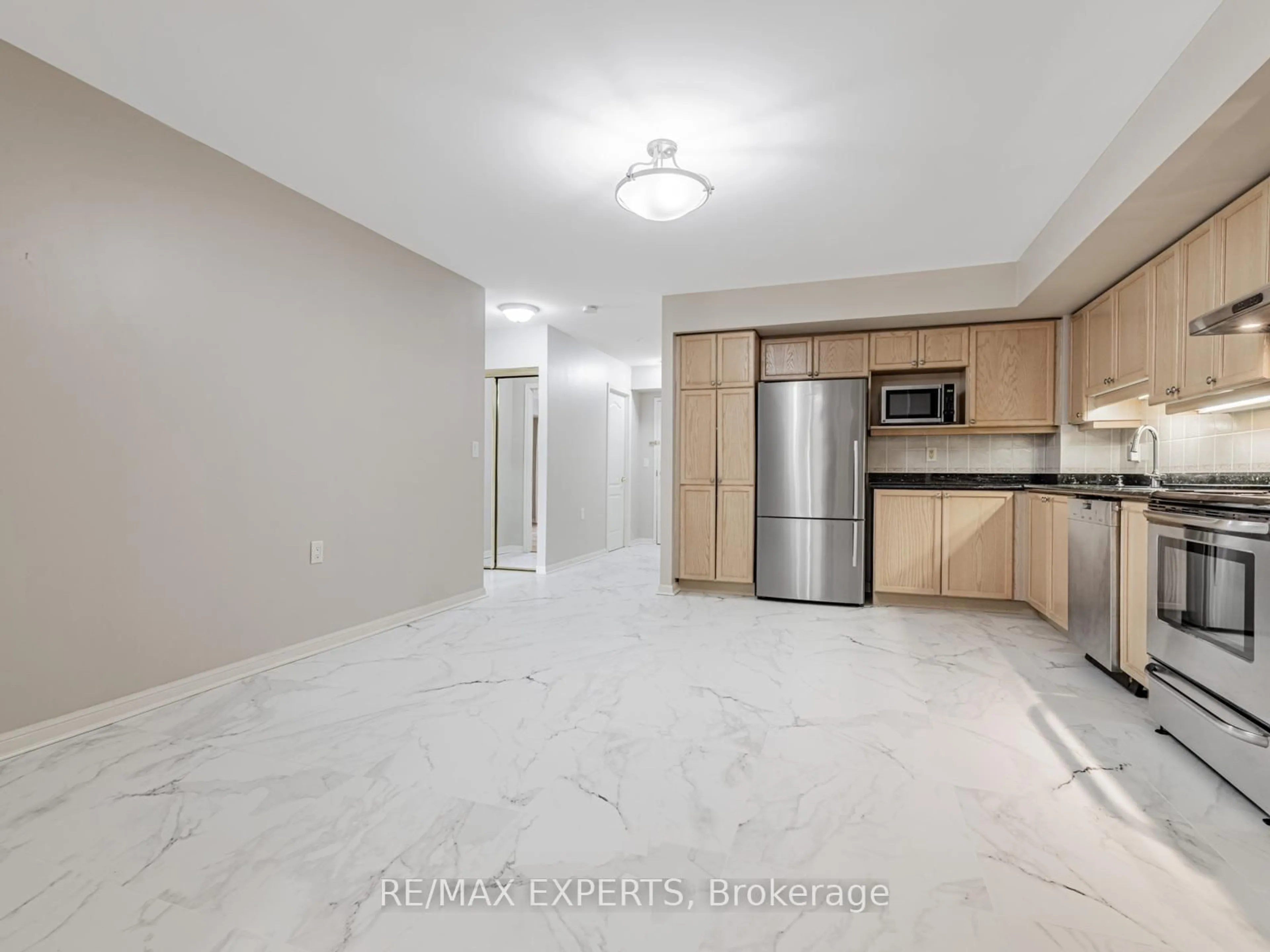 Unknown for 2500 Rutherford Rd #301, Vaughan Ontario L4K 5N7