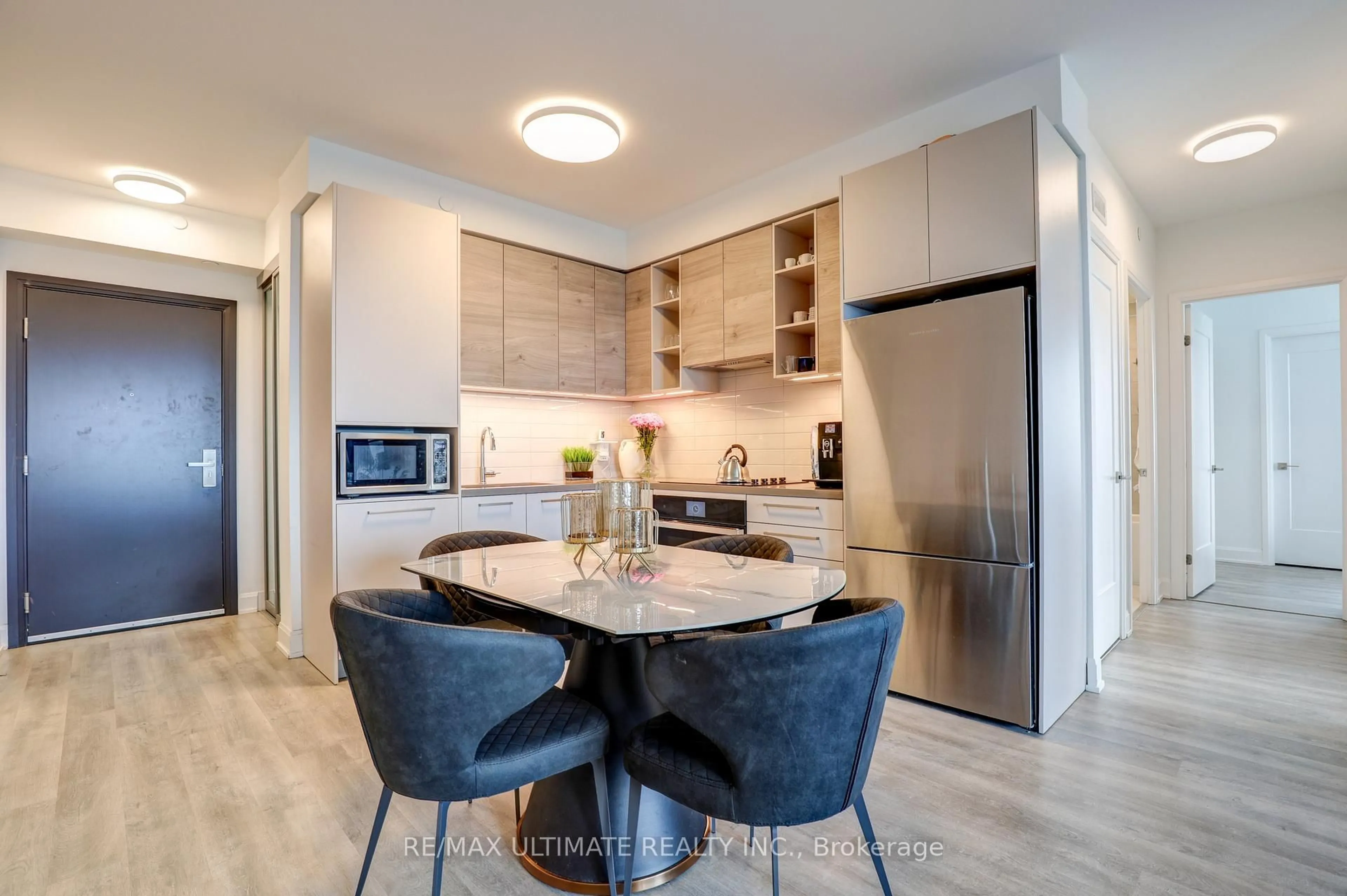 Open concept kitchen, unknown for 38 Gandhi Lane #3112, Markham Ontario L3T 0G9