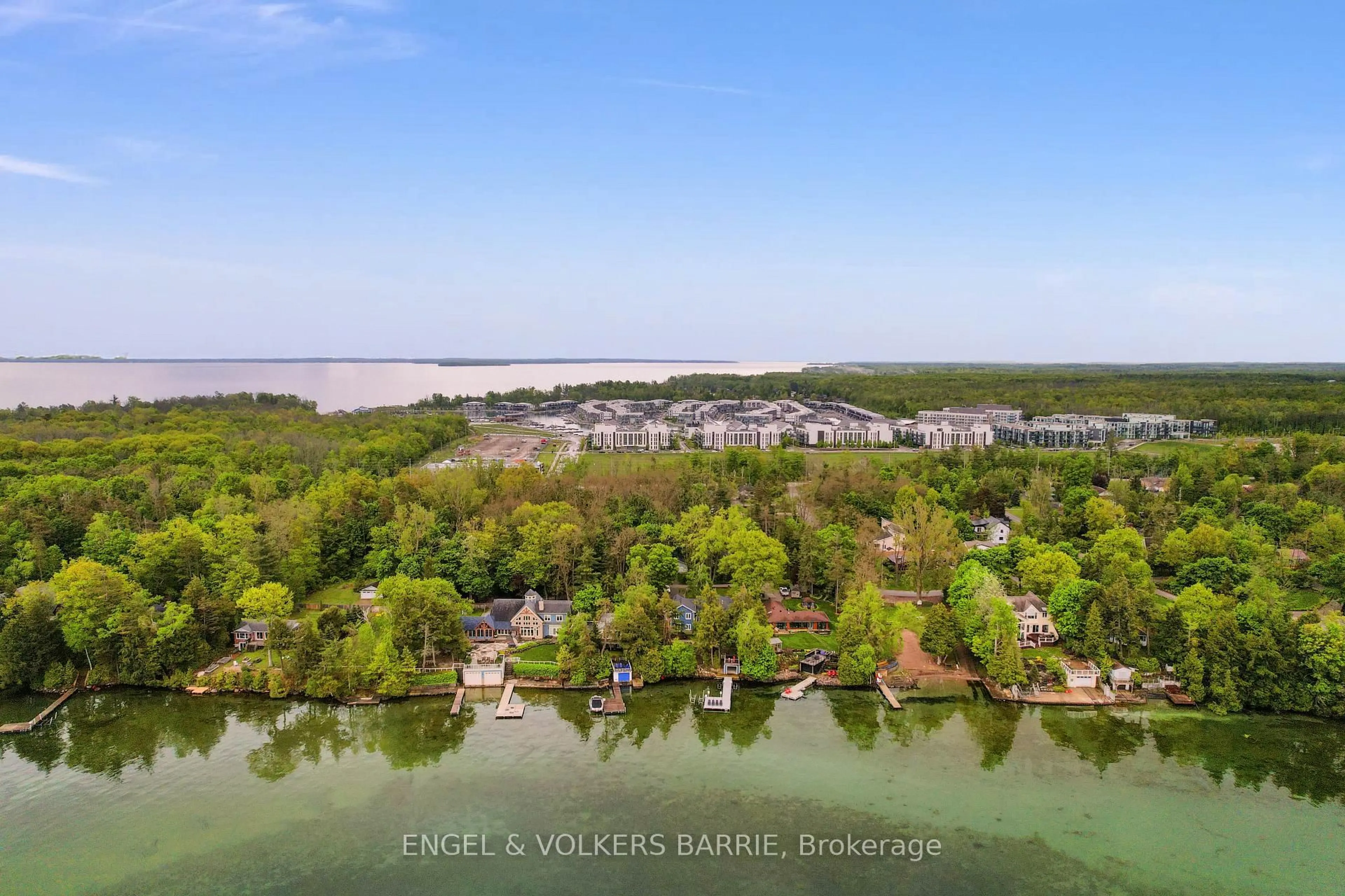 A pic from outside/outdoor area/front of a property/back of a property/a pic from drone, water/lake/river/ocean view for 292 Trillium Pl, Innisfil Ontario L9S 2X7