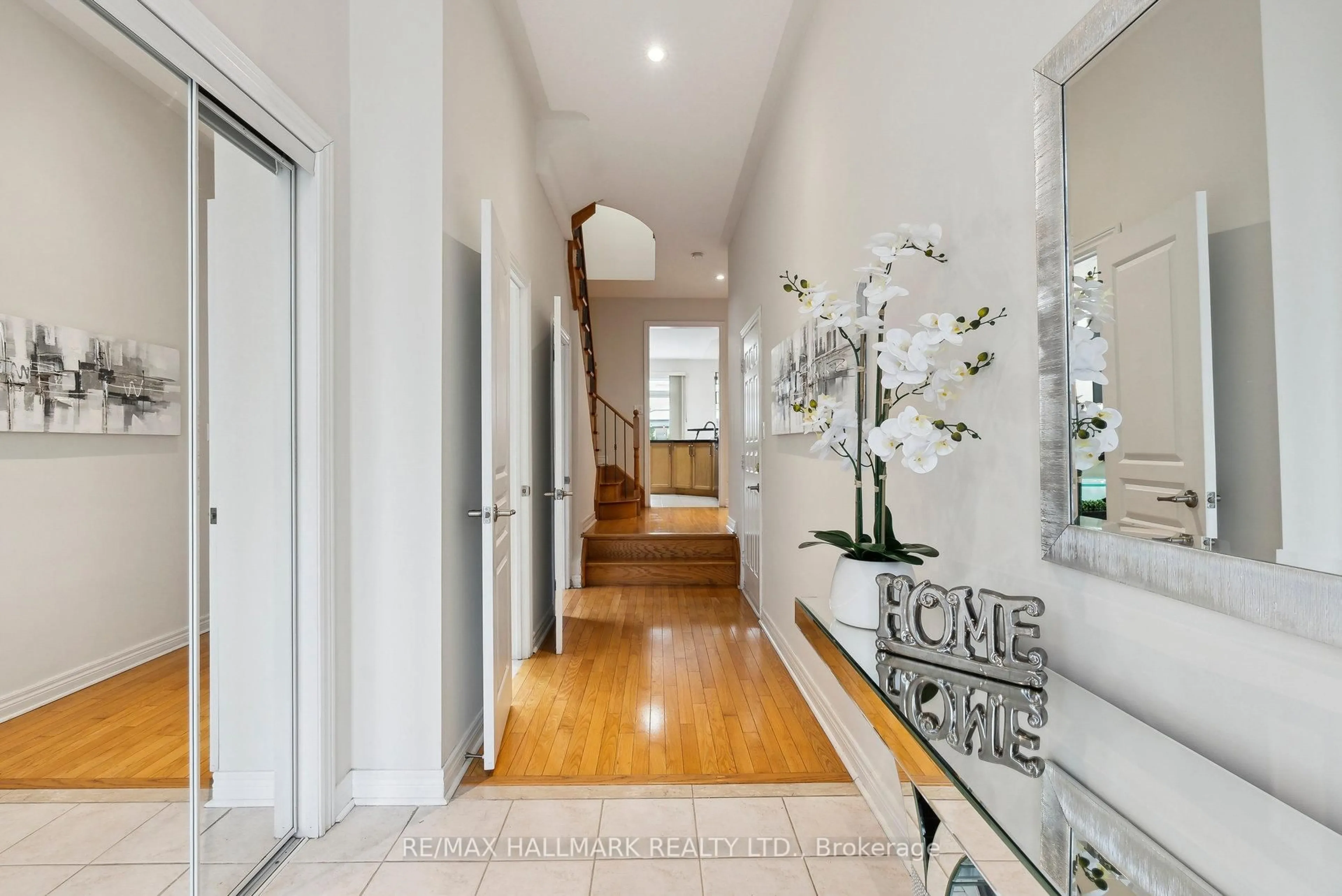 Unknown for 21 Amberty St, Vaughan Ontario L4J 8W6