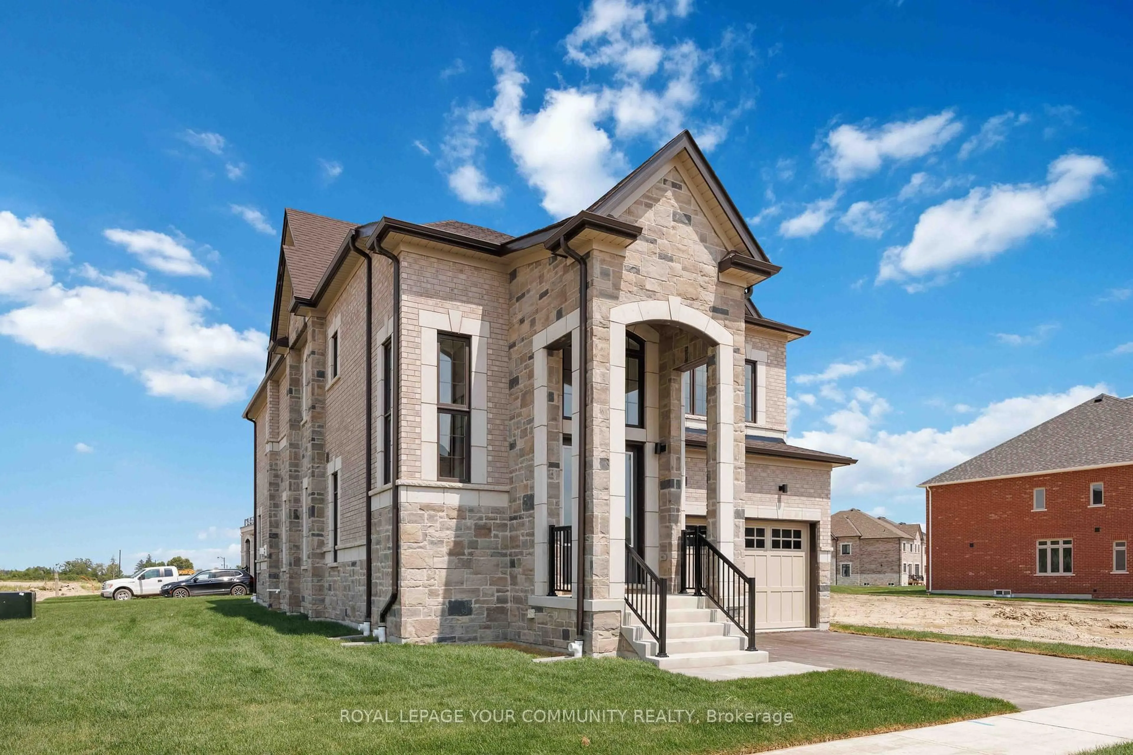 Home with brick exterior material, building for 18 Shadyridge St, King Ontario L7B 1B4