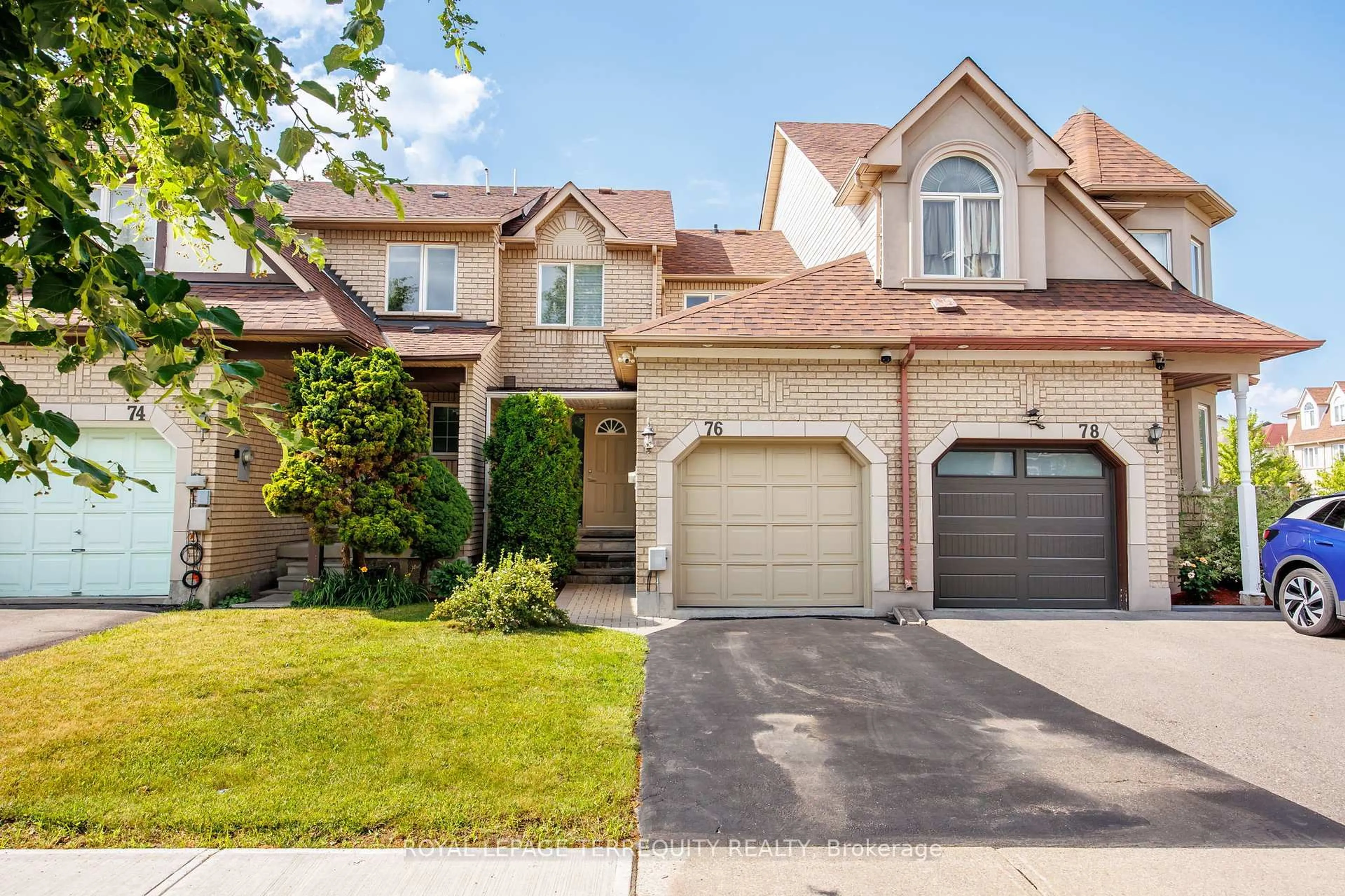 Home with brick exterior material, street for 76 Goldbrook Cres, Richmond Hill Ontario L4S 1V3