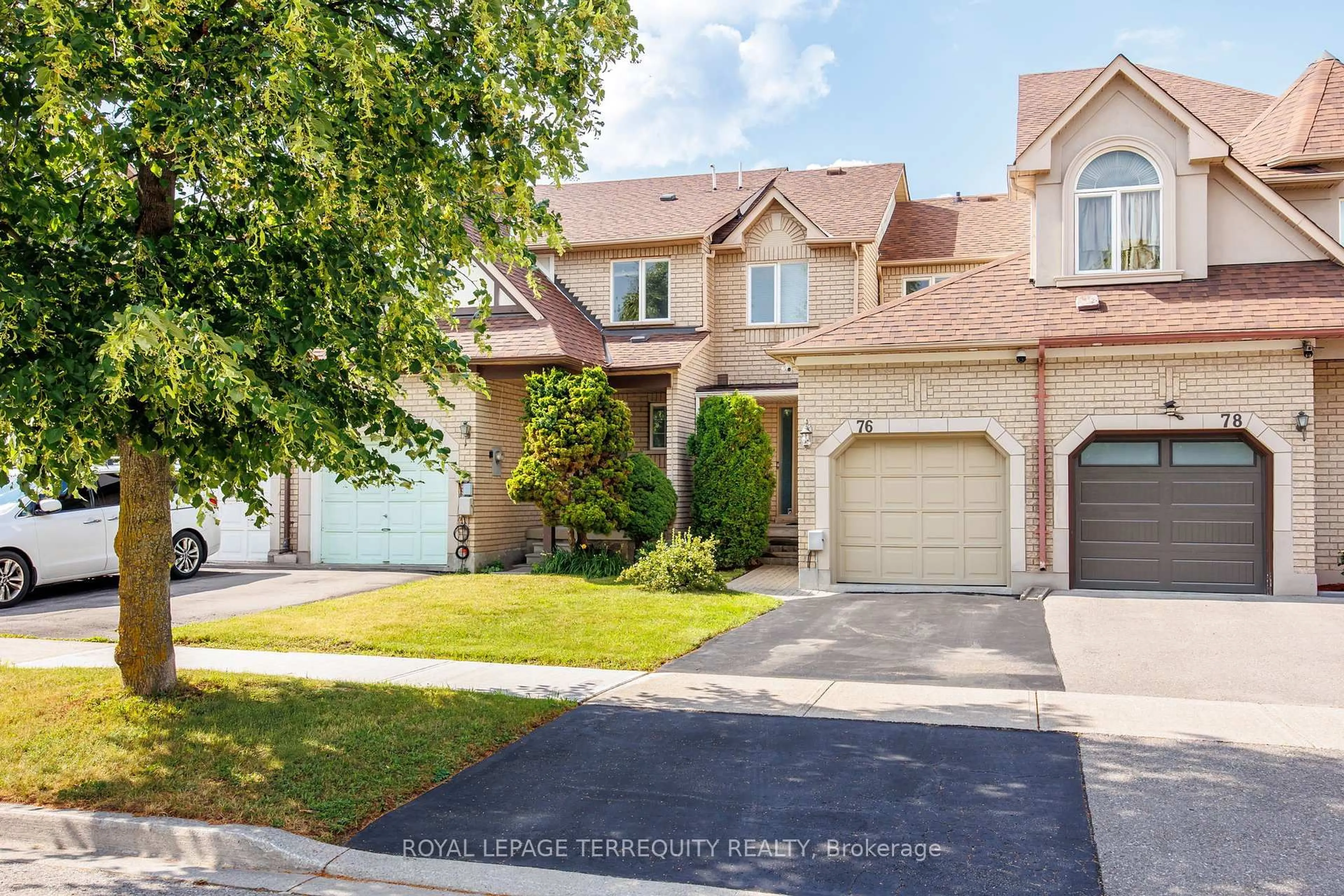 Home with brick exterior material, street for 76 Goldbrook Cres, Richmond Hill Ontario L4S 1V3