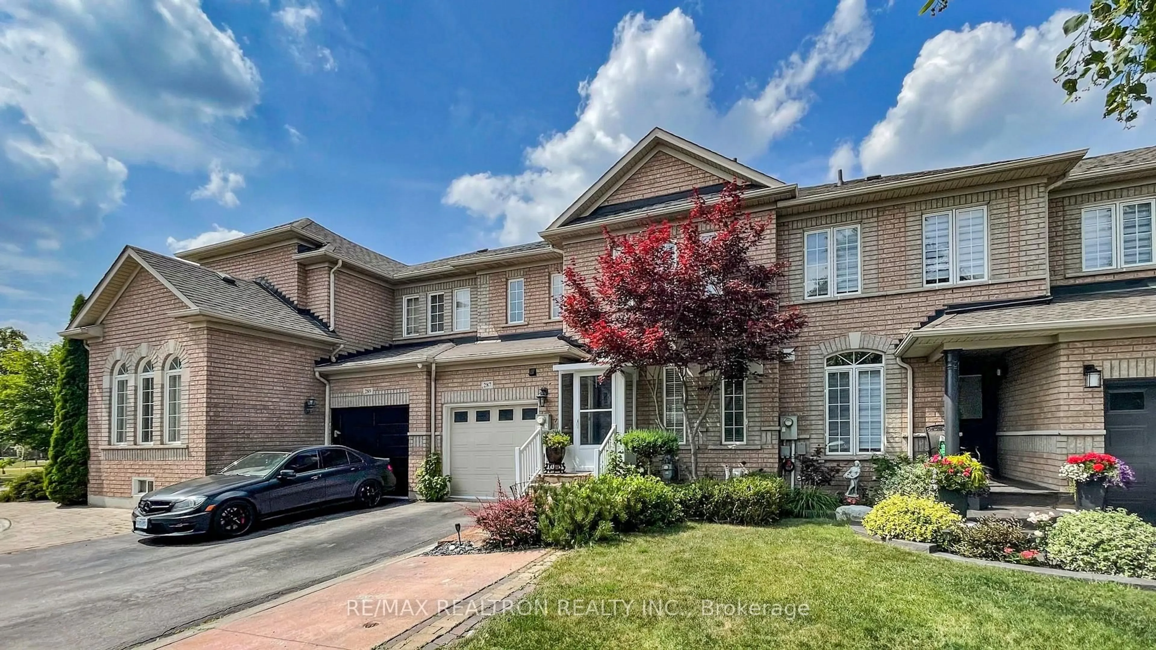 Home with brick exterior material, street for 287 Wildberry Cres, Vaughan Ontario L4H 2H6