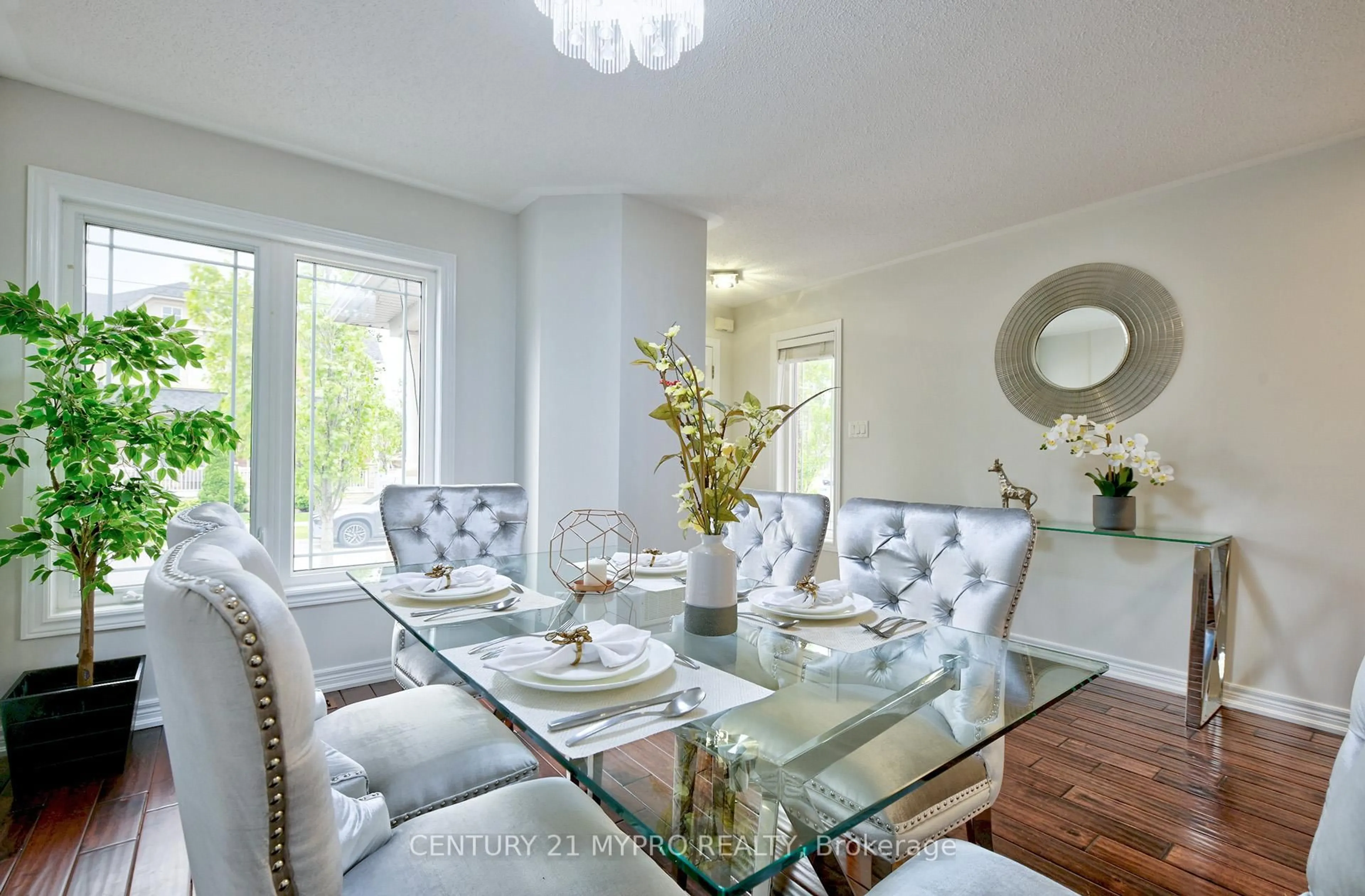 Dining room, unknown for 42 Sequin Dr, Richmond Hill Ontario L4E 0J2