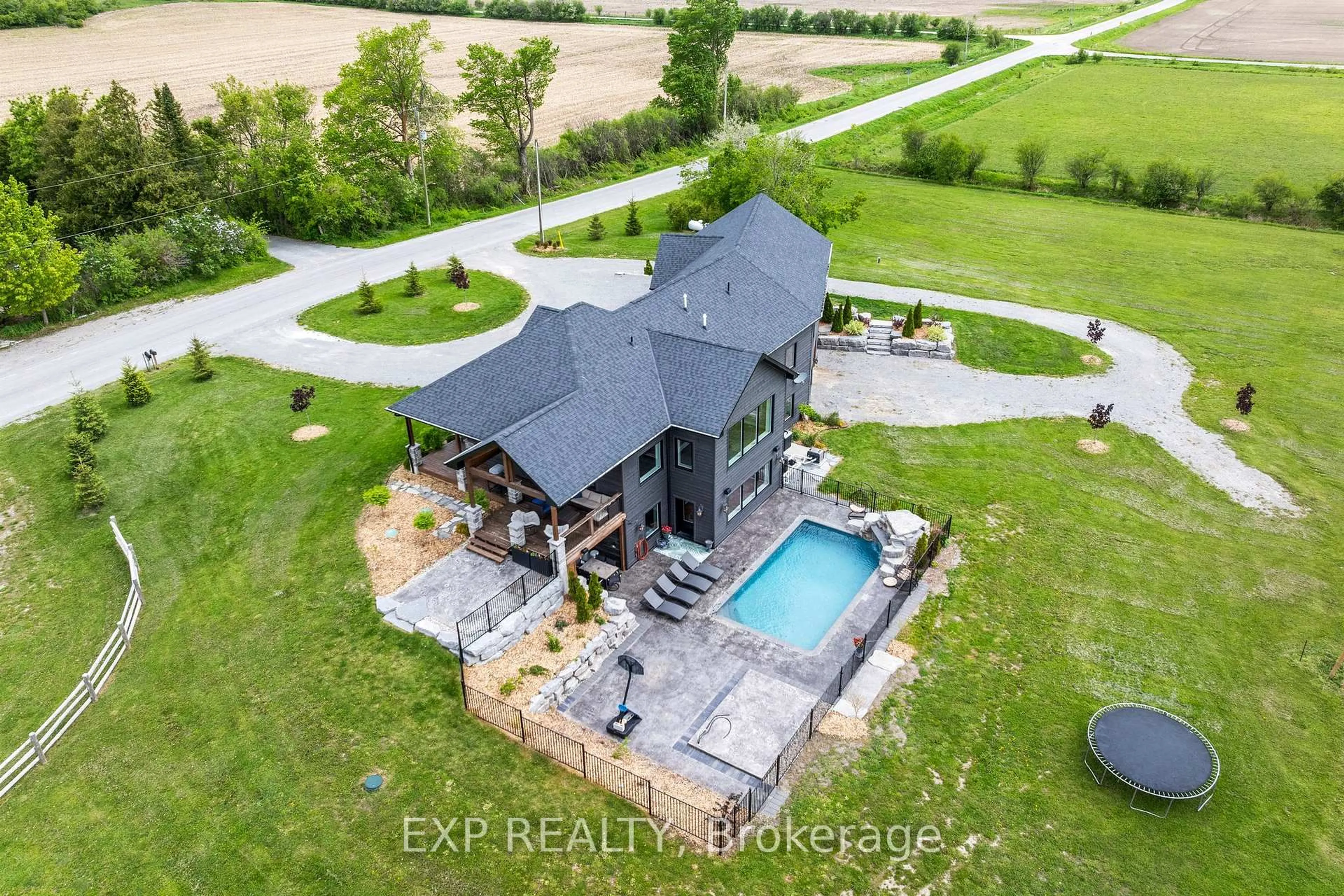 A pic from outside/outdoor area/front of a property/back of a property/a pic from drone, building for 1766 Concession 13 Rd, Brock Ontario L0E 1E0