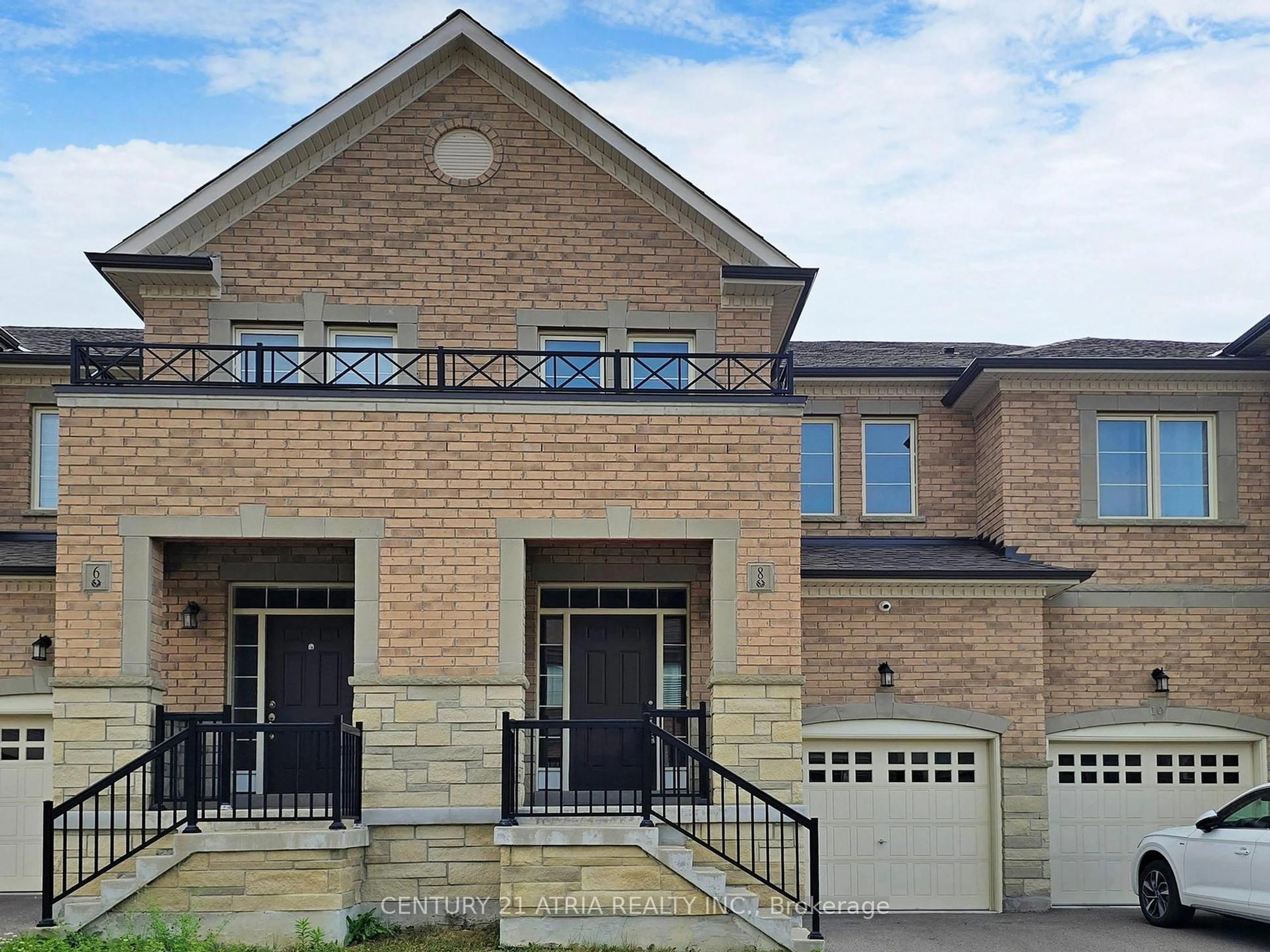 Home with brick exterior material, street for 8 Moonseed Lane, Richmond Hill Ontario L4E 1E7