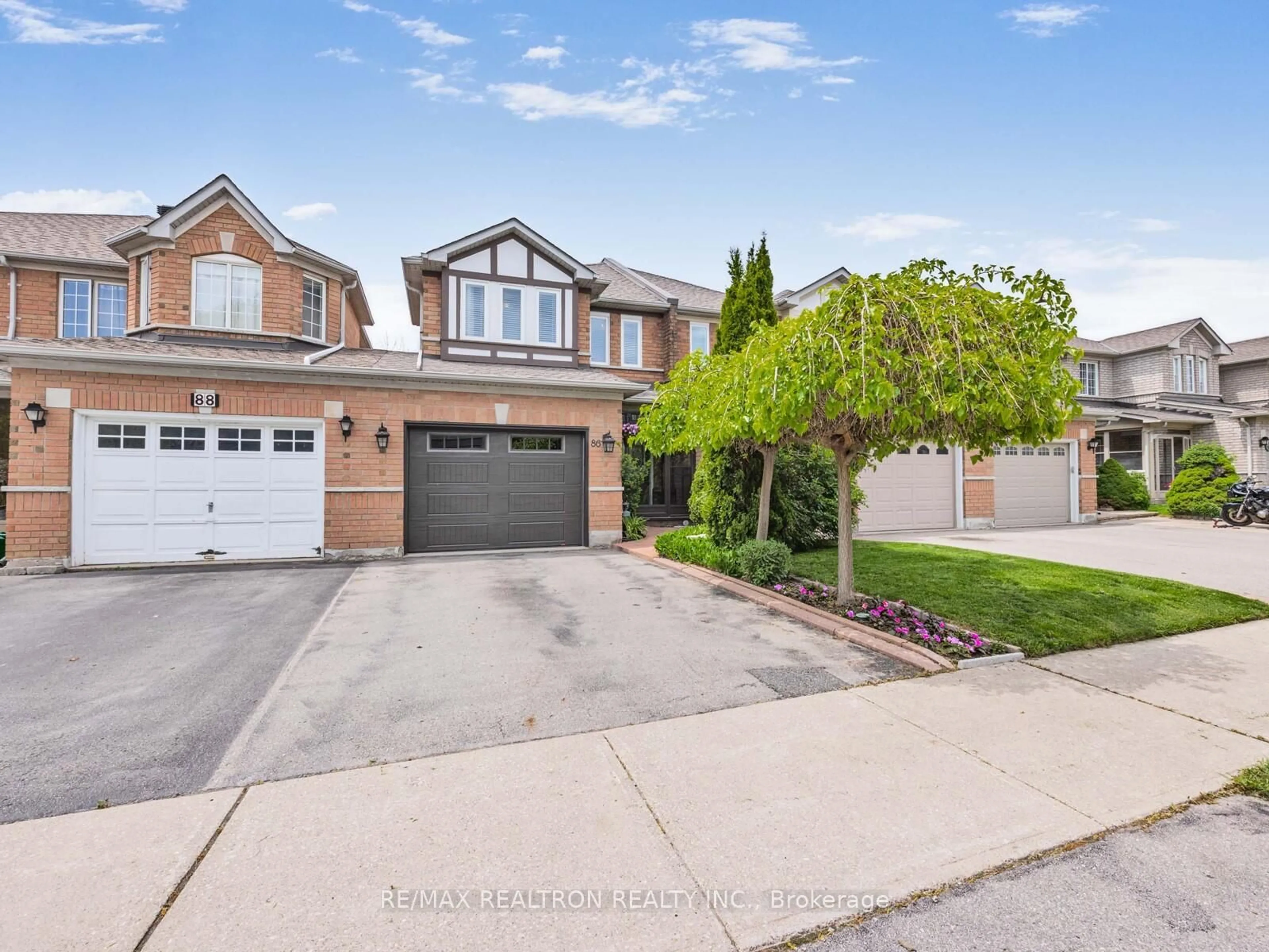 Home with brick exterior material, street for 86 Marathon Ave, Vaughan Ontario L4K 5G5