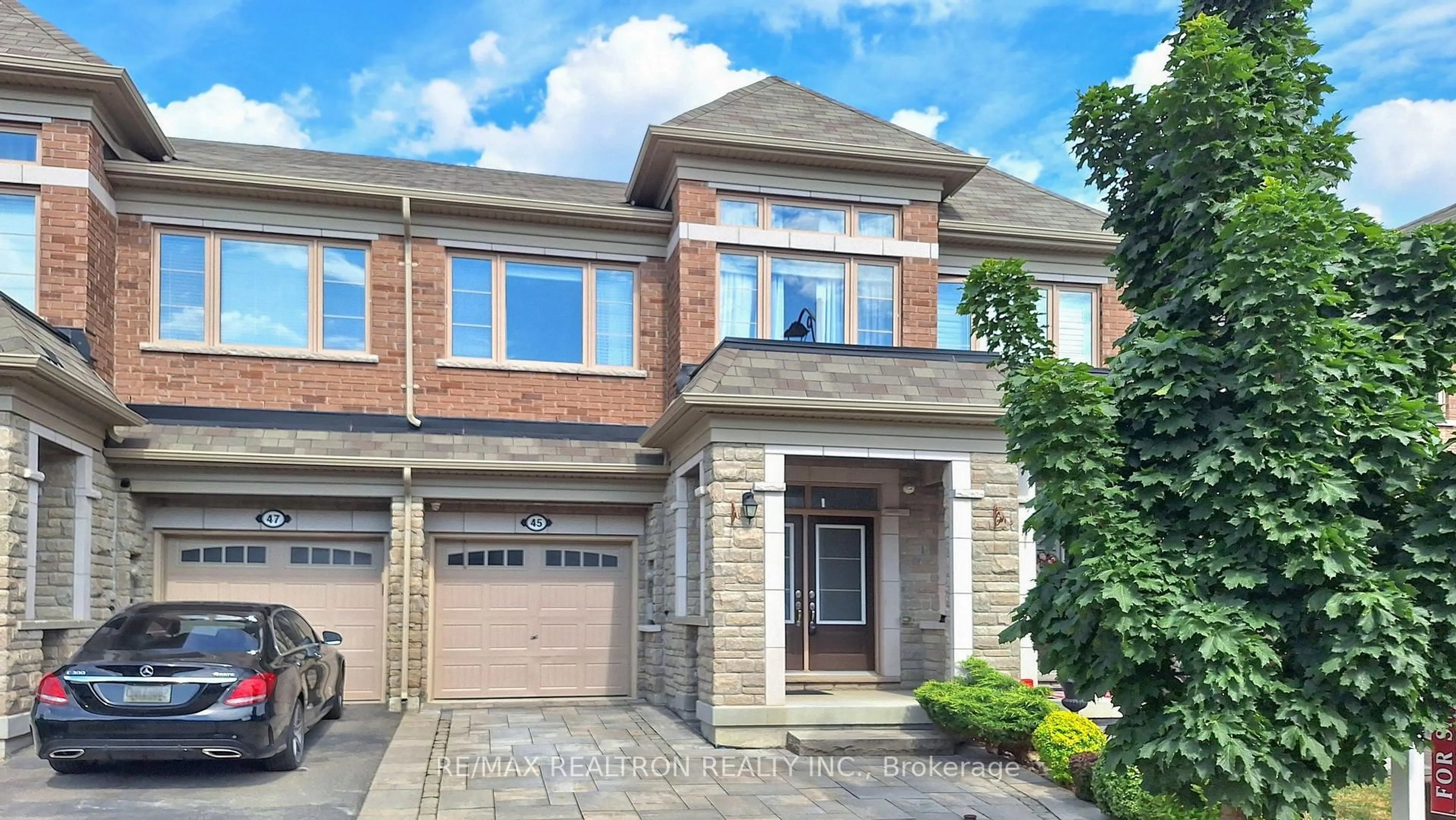 Home with brick exterior material, street for 45 Vedette Way, Vaughan Ontario L4H 4K2