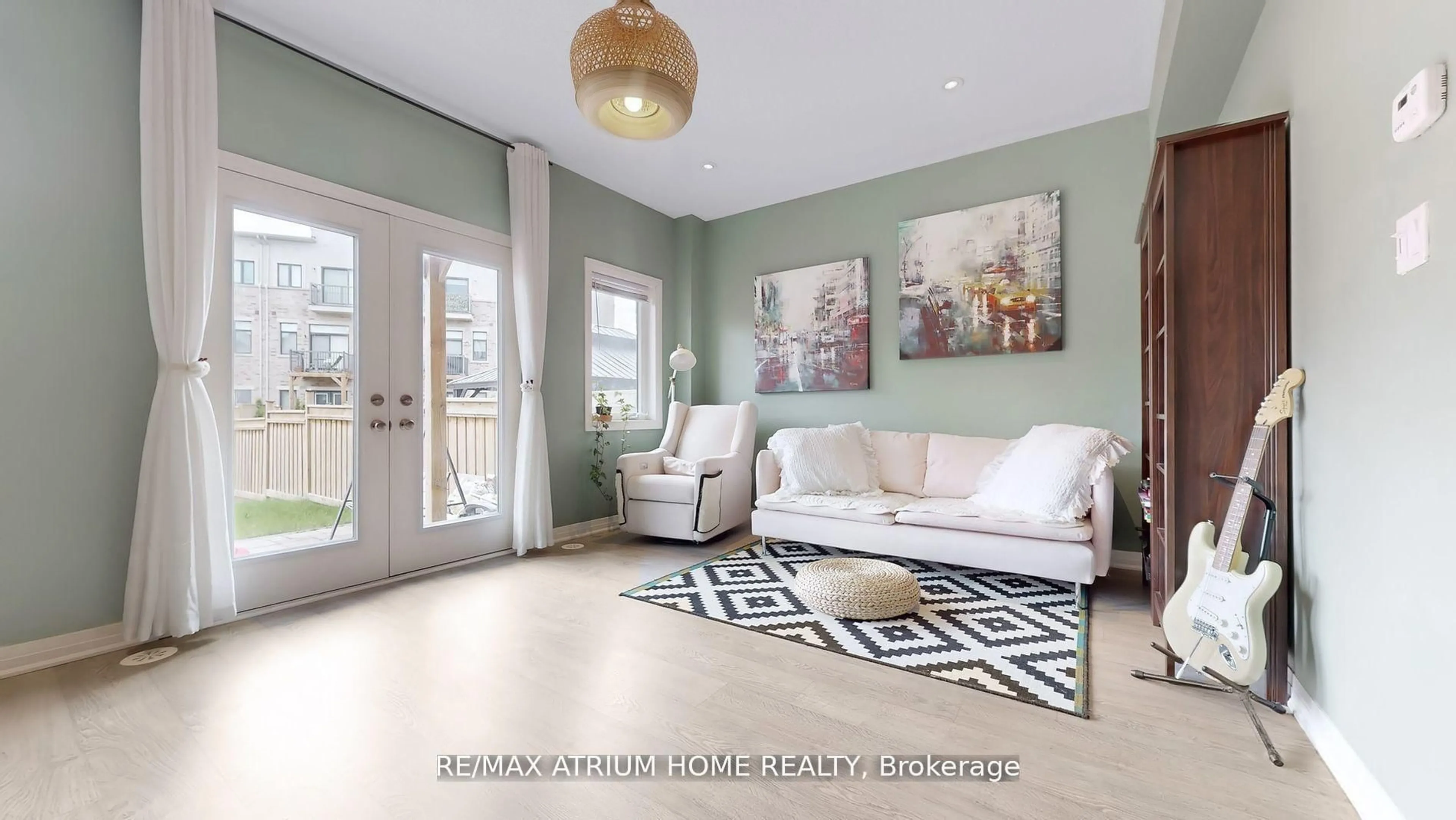 Living room with furniture, ceramic/tile floor for 143 Arianna Cres, Vaughan Ontario L6A 4Z9
