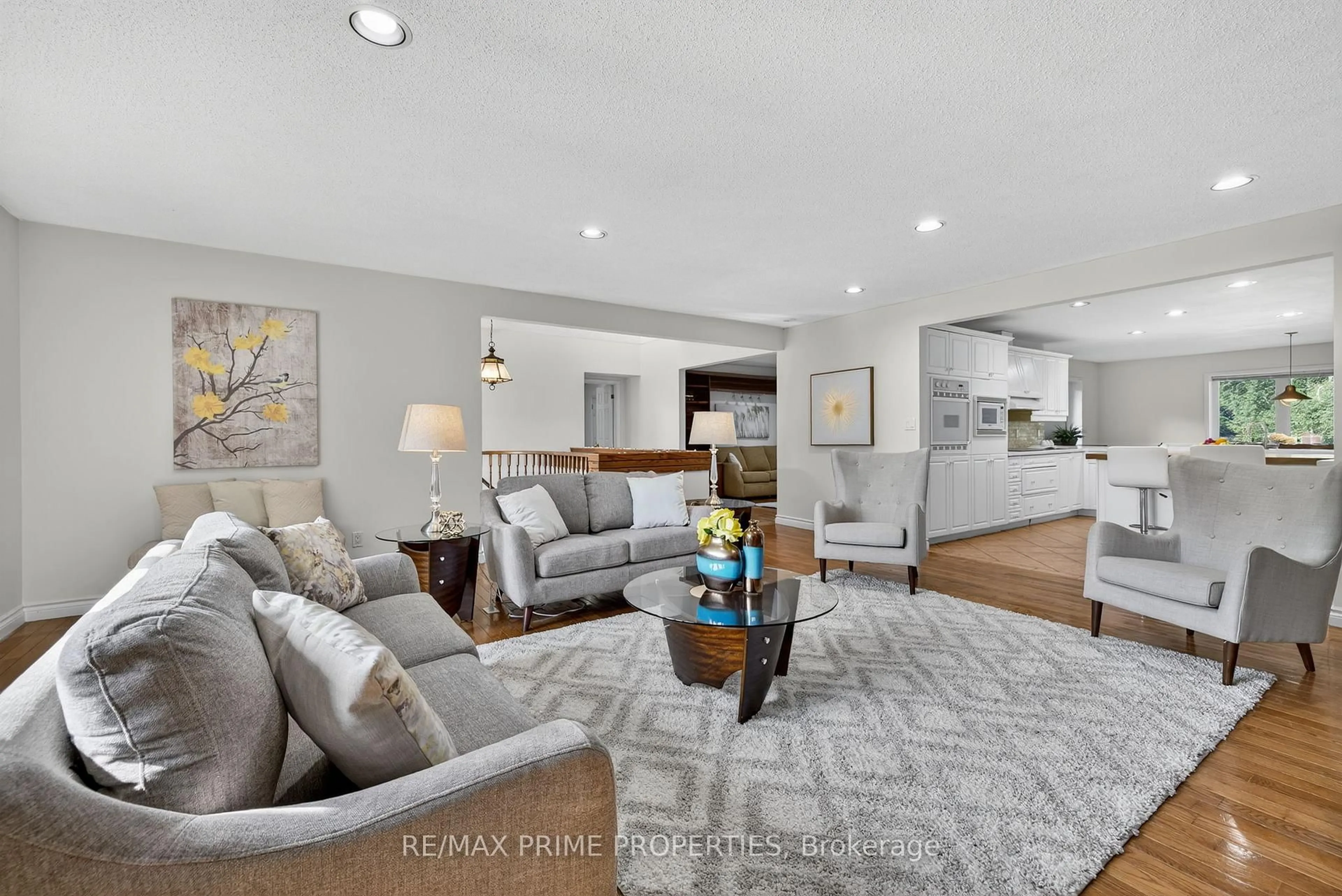 Living room with furniture, unknown for 17780 Ninth Line, East Gwillimbury Ontario L0G 1M0