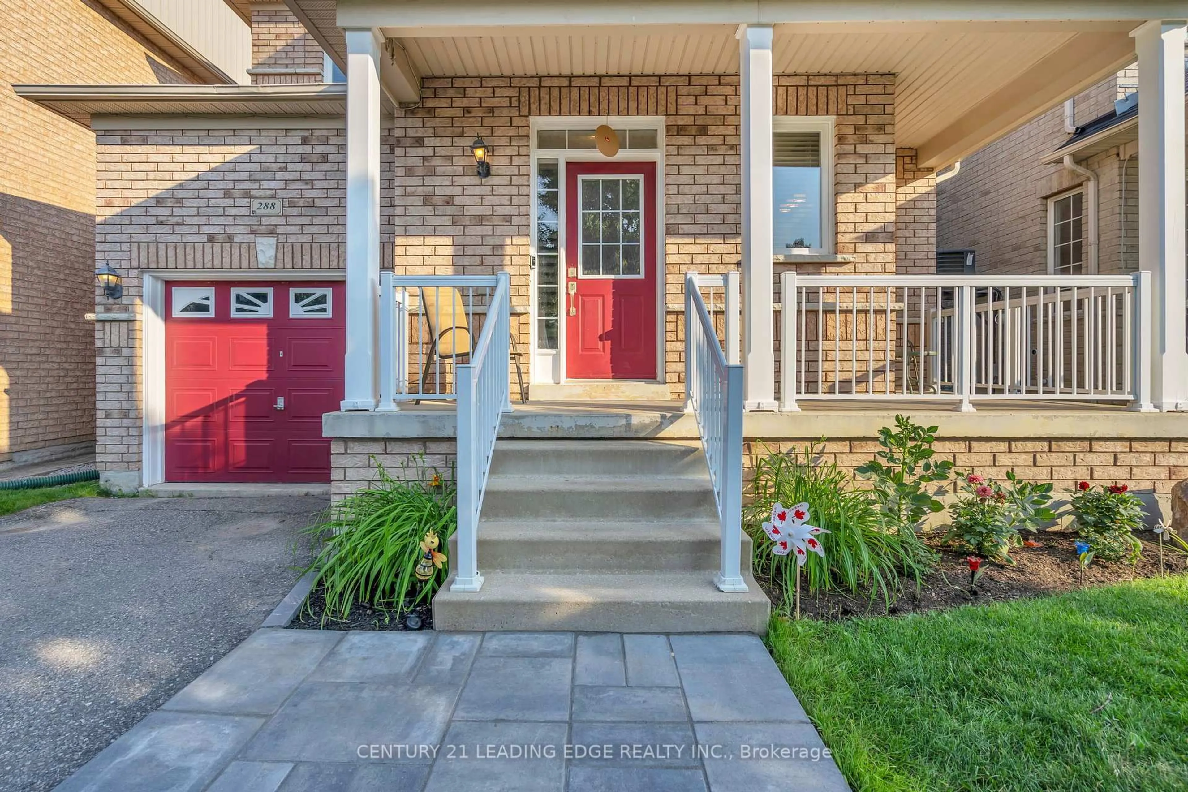 Home with brick exterior material, street for 288 Kirkvalley Cres, Aurora Ontario L4G 7S2
