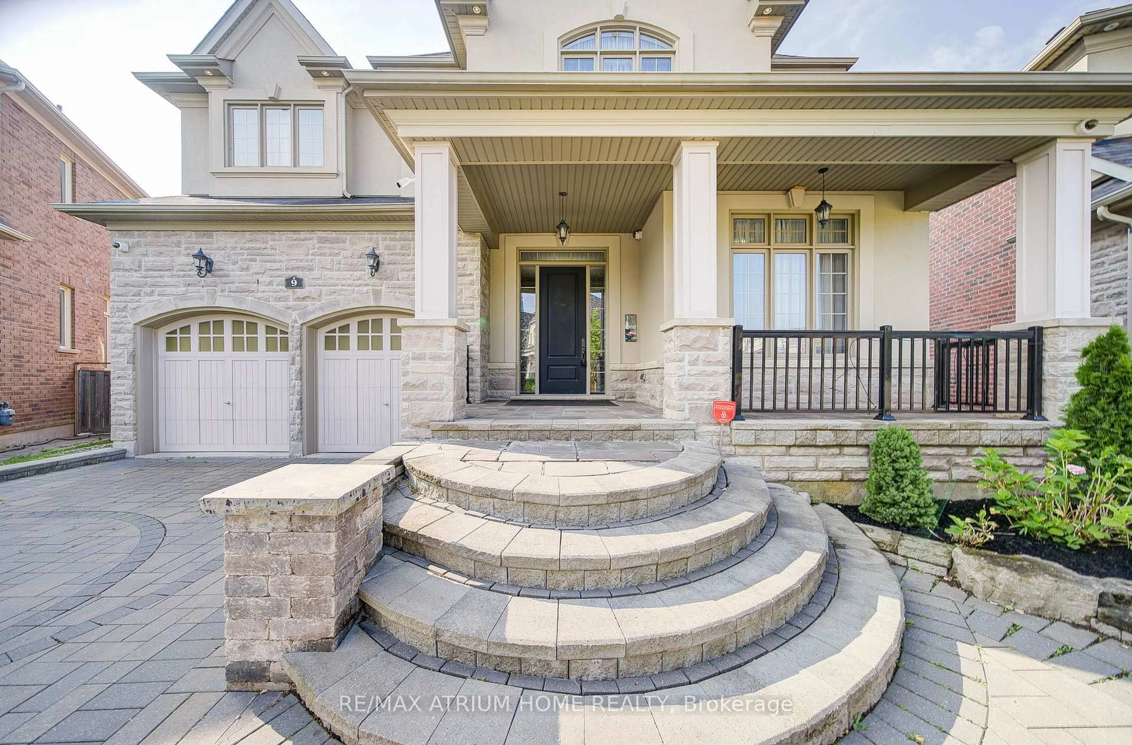 Unknown for 9 Berkshire Cres, Markham Ontario L6L 1K4