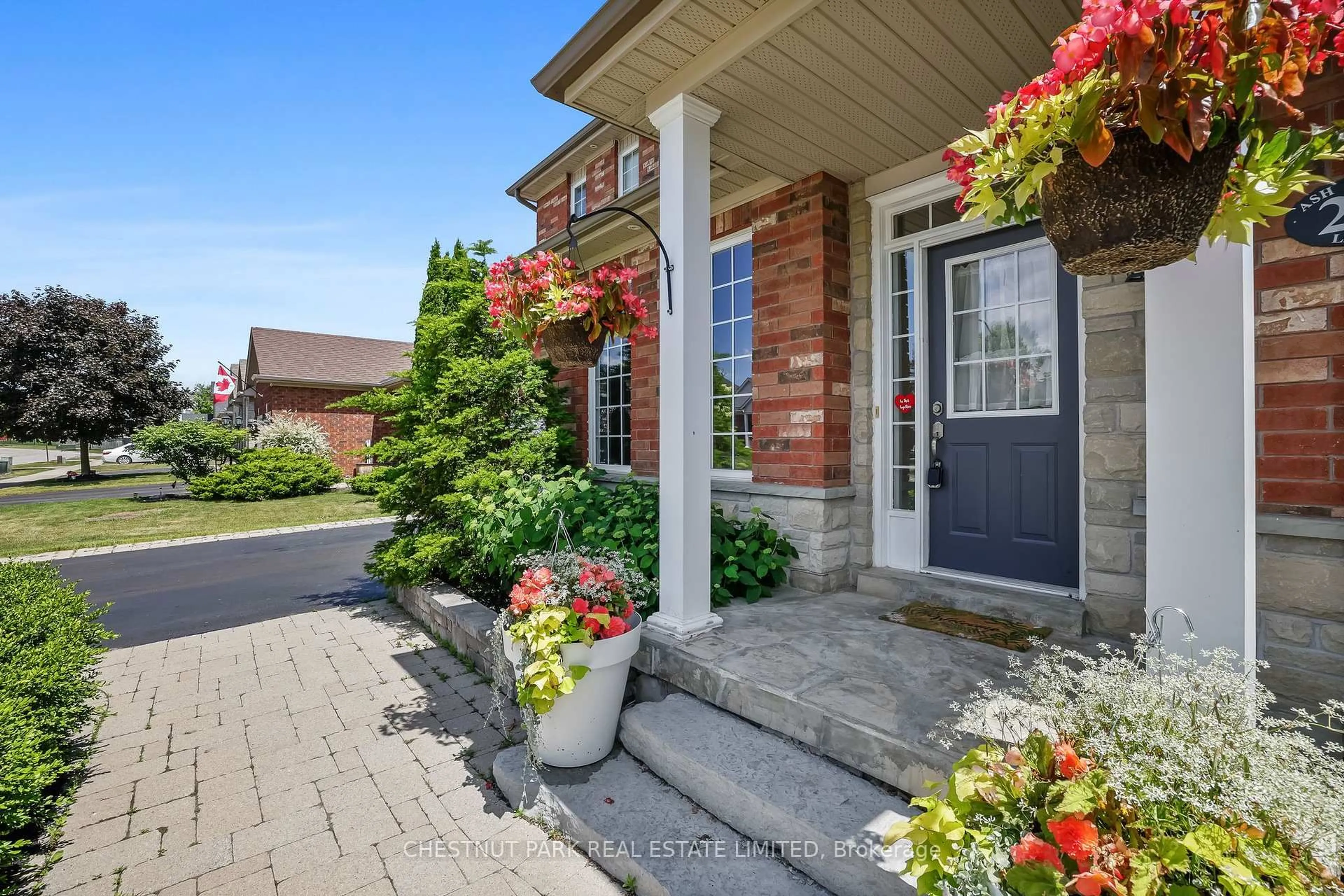 Home with brick exterior material, street for 21 Ash Green Lane, Uxbridge Ontario L9P 2A8