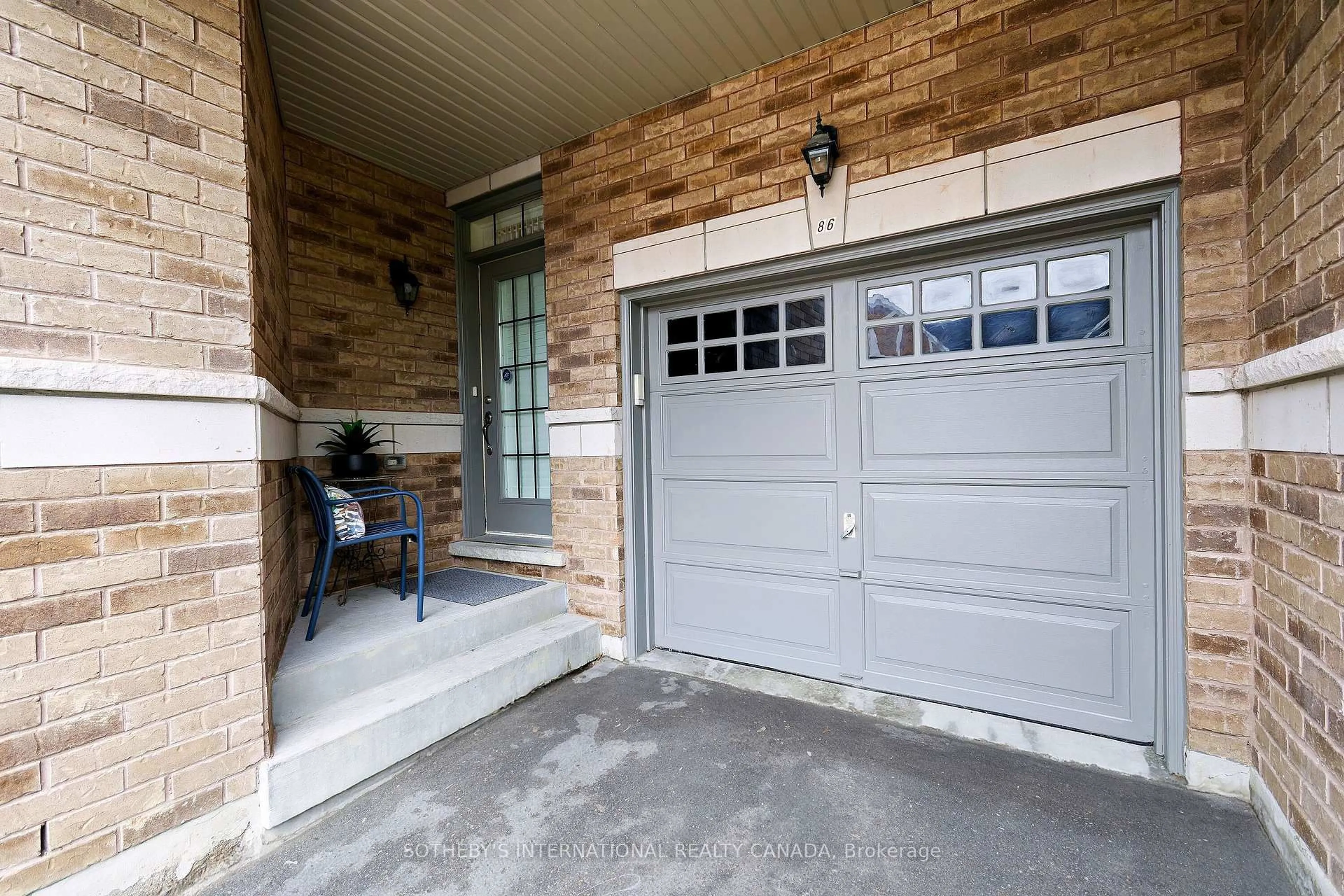Indoor entryway for 86 Alexie Way, Vaughan Ontario L4H 3V3