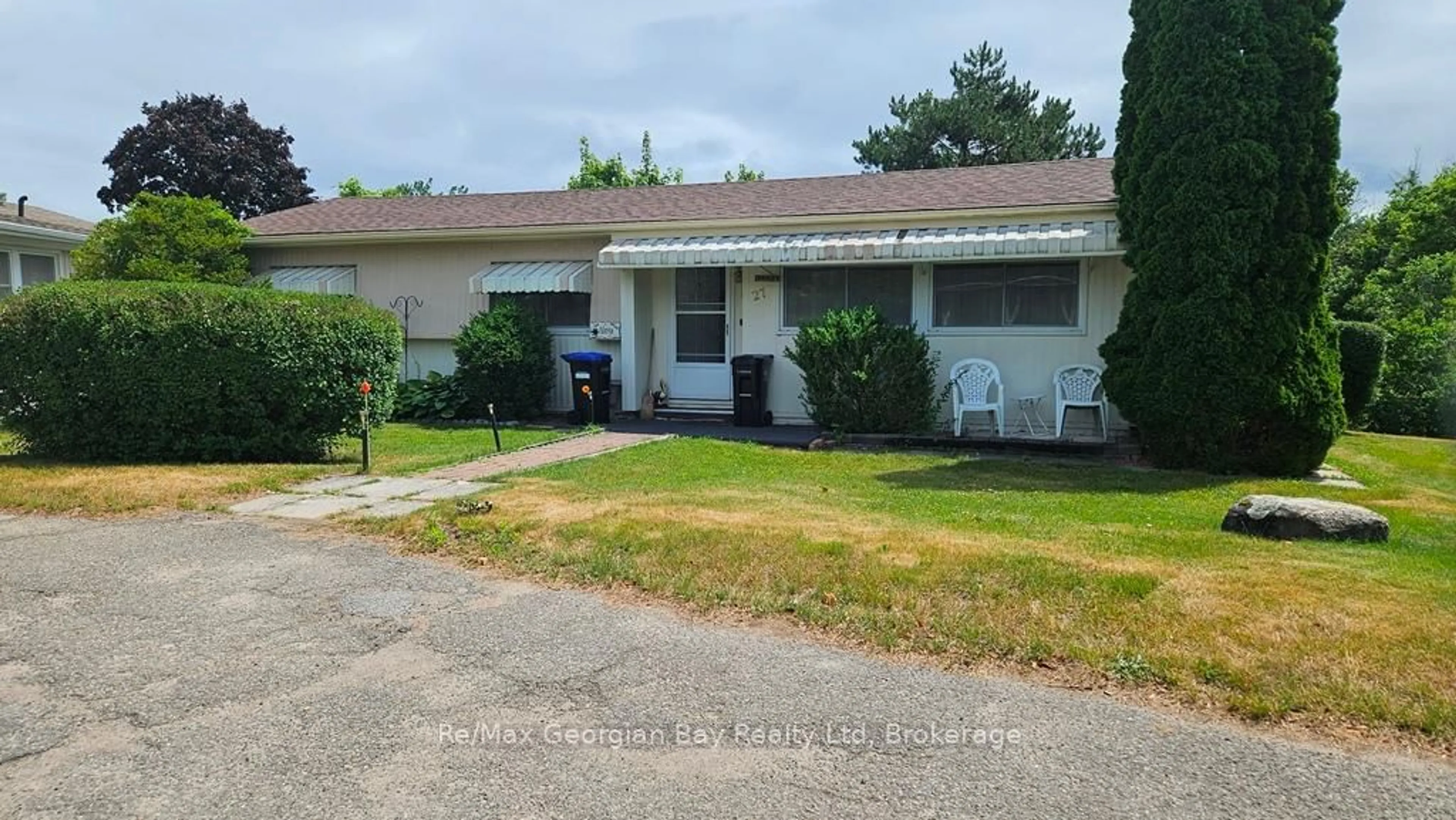 Unknown for 27 MIMOSA Dr, Innisfil Ontario L9S 1P8