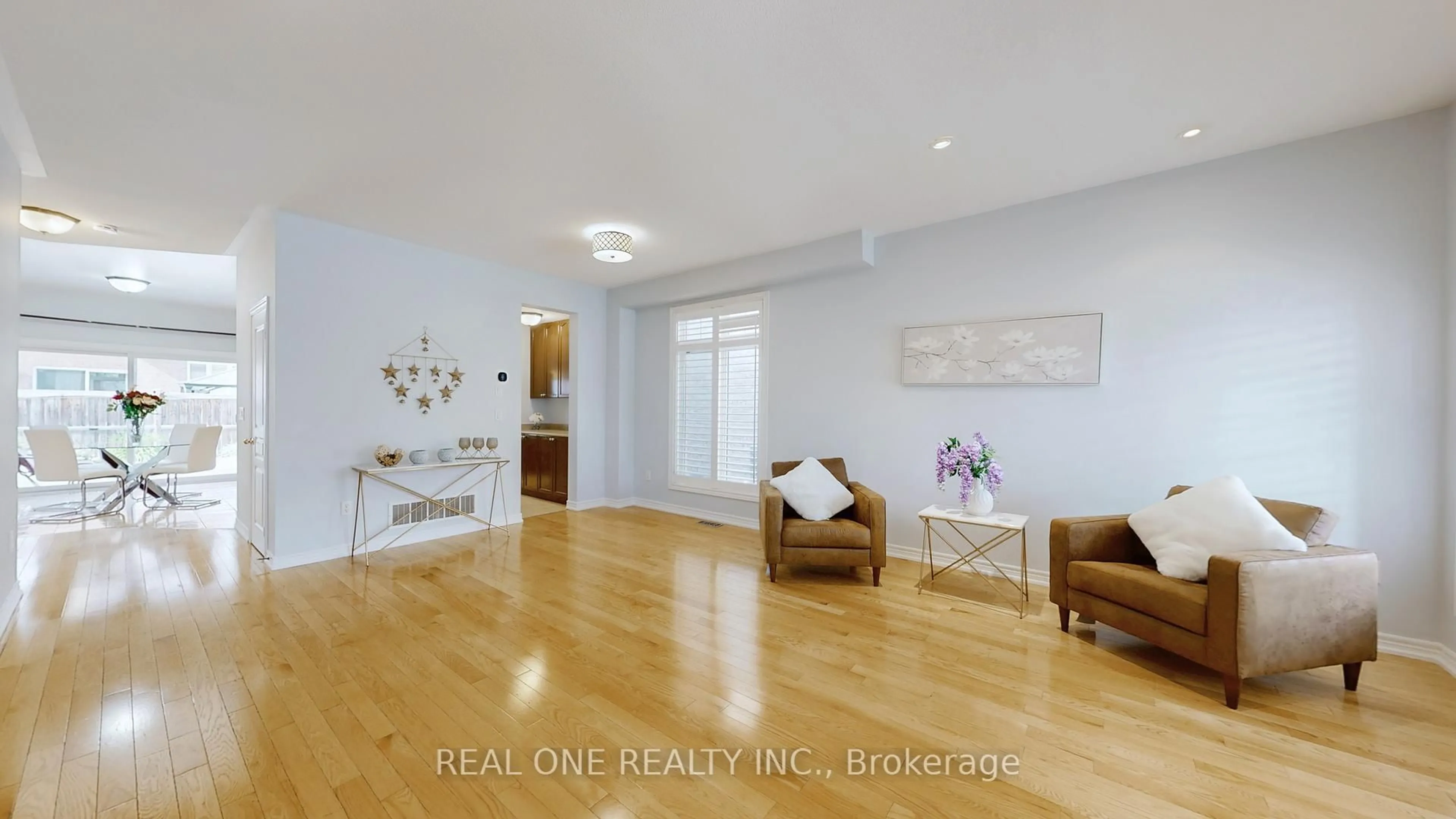 Unknown for 10 Willow Landing, Markham Ontario L6E 0H2