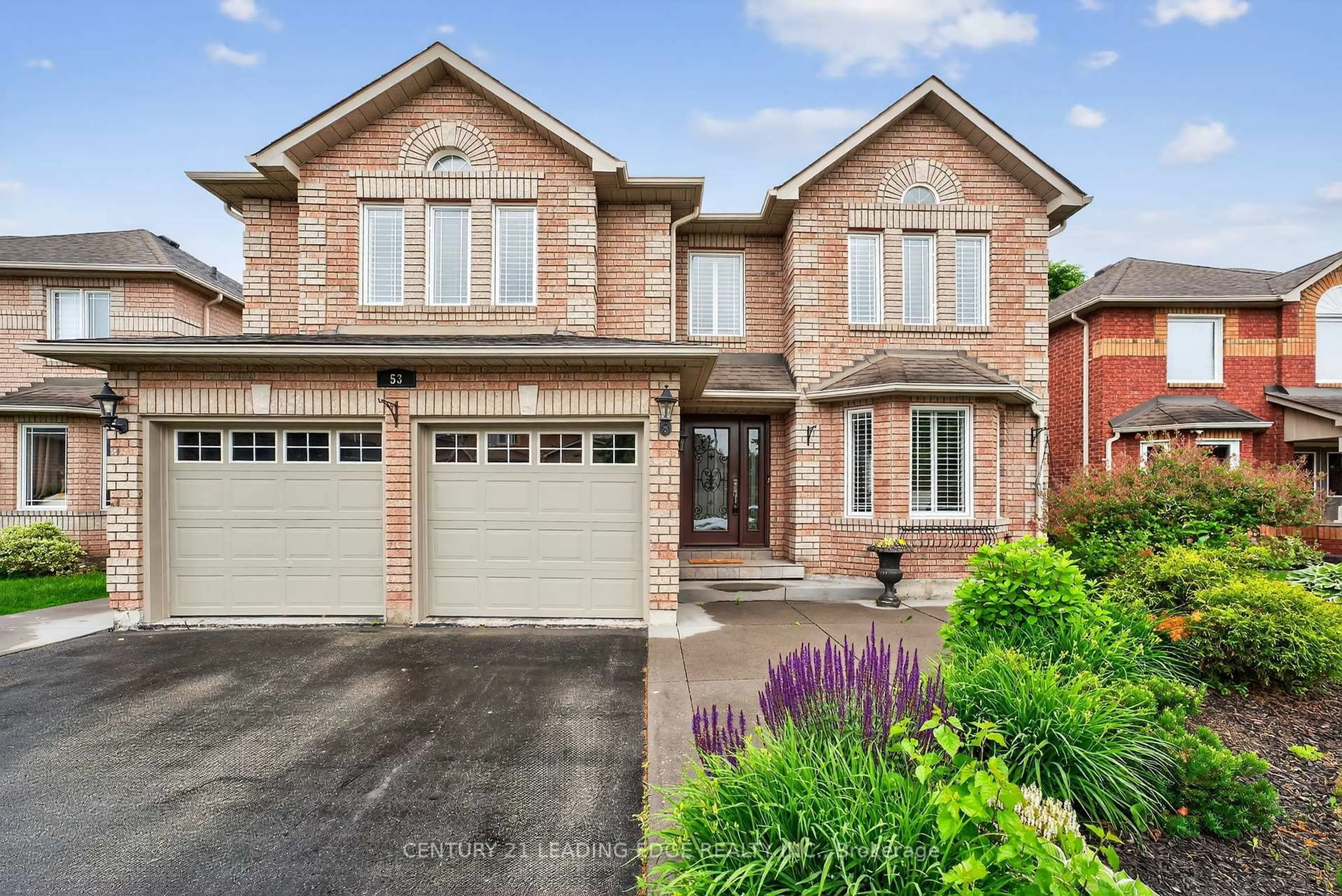 Home with brick exterior material, street for 53 Fairwood Dr, Georgina Ontario L4P 3S2
