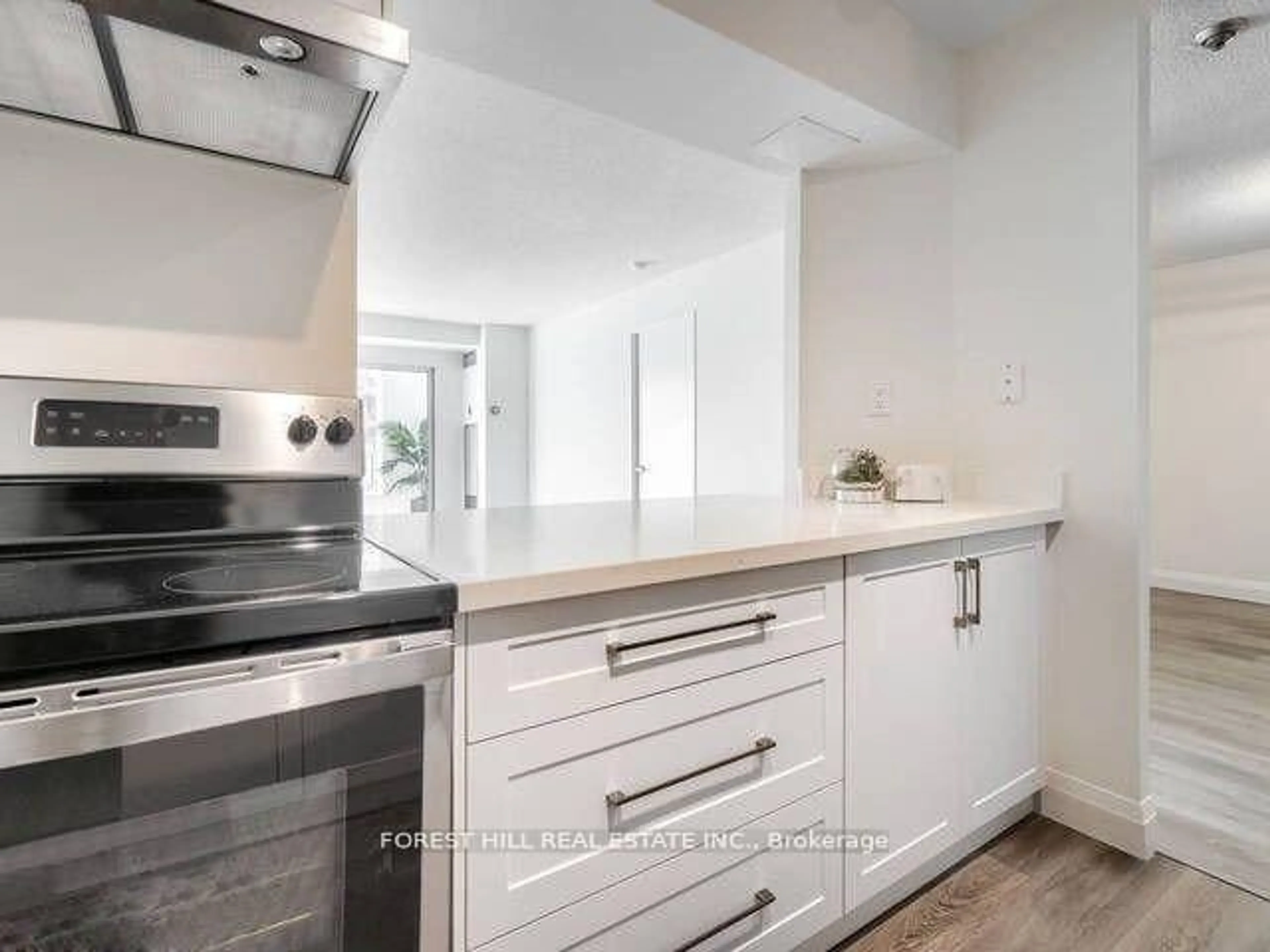 Unknown for 326 Major Mackenzie Dr #308, Richmond Hill Ontario L4C 8T4