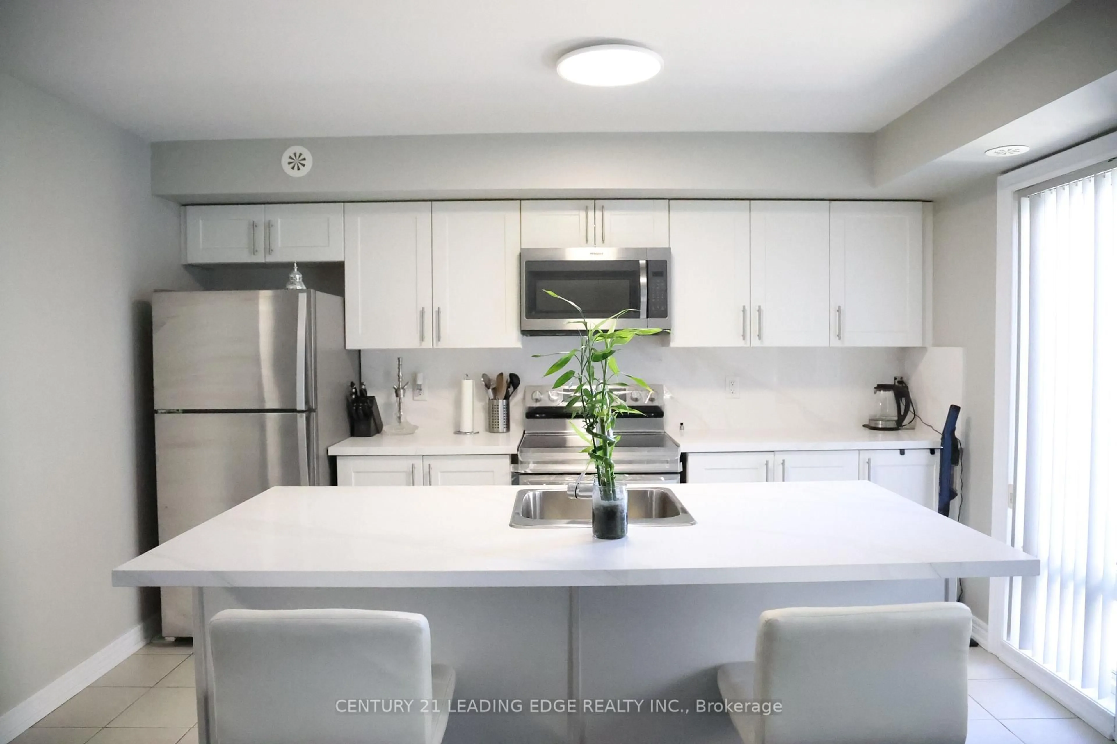 Unknown for 2 Dunsheath Way #132, Markham Ontario L6B 1N3