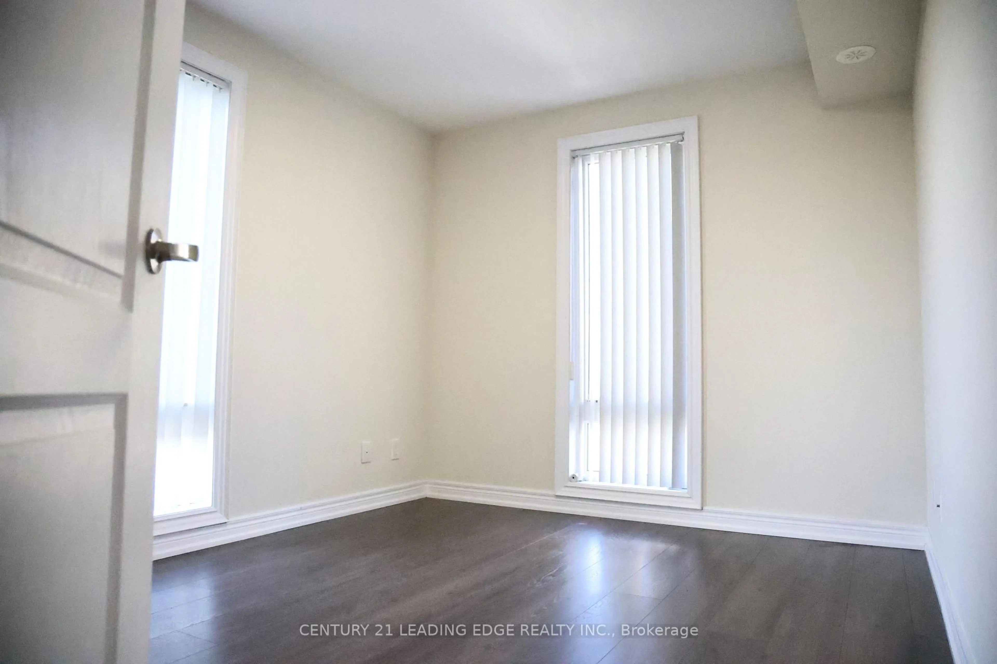 A pic of a room for 2 Dunsheath Way #132, Markham Ontario L6B 1N3