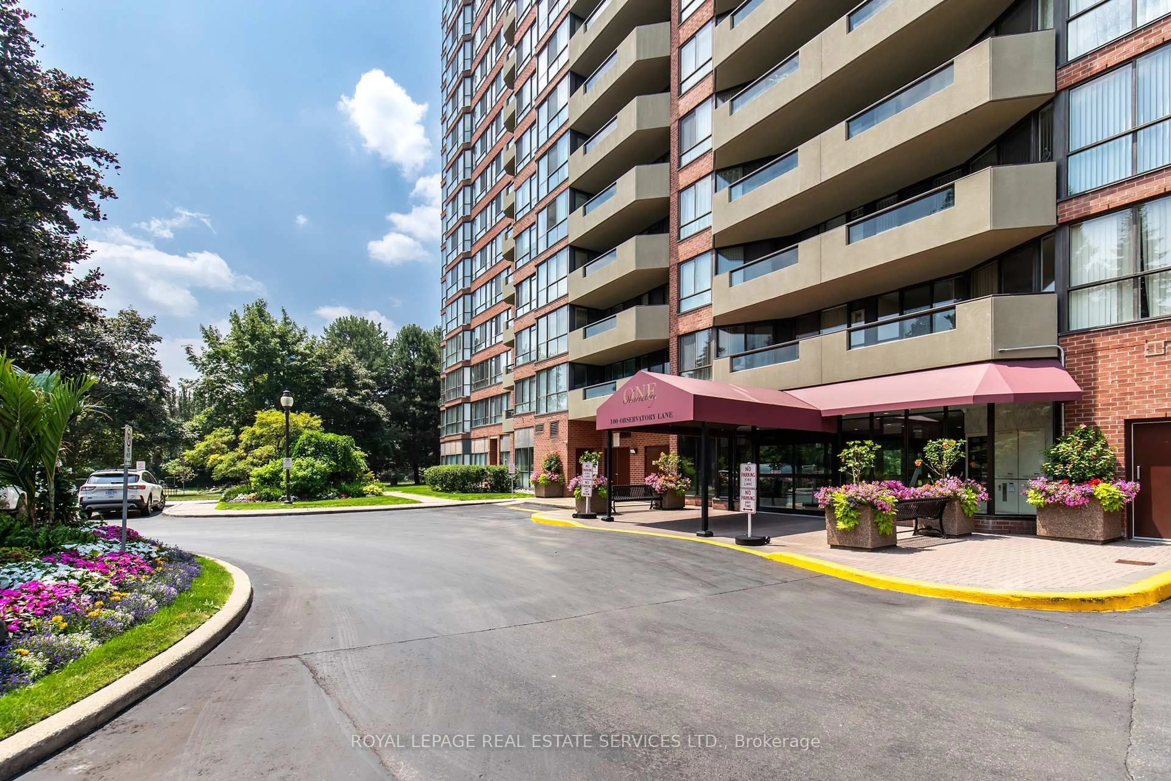Unknown for 100 Observatory Lane #404, Richmond Hill Ontario L4C 1T4