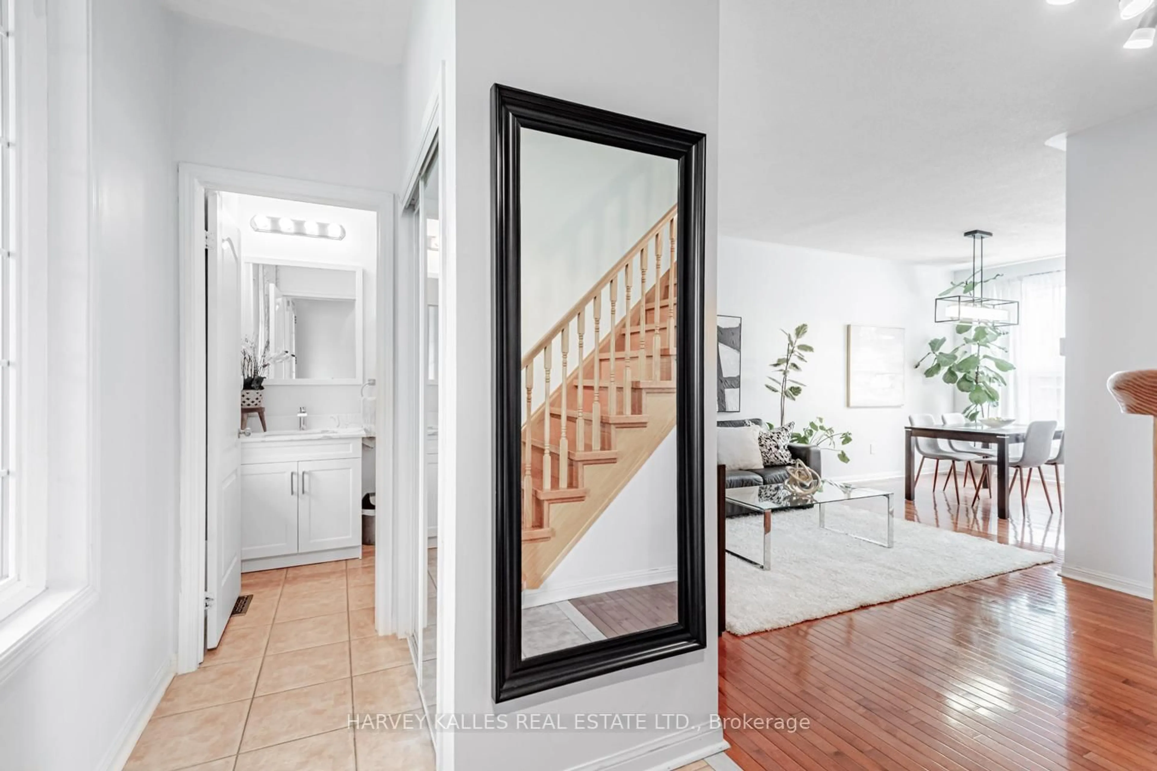 Indoor entryway for 65 White's Hill Ave, Markham Ontario L6B 1C2