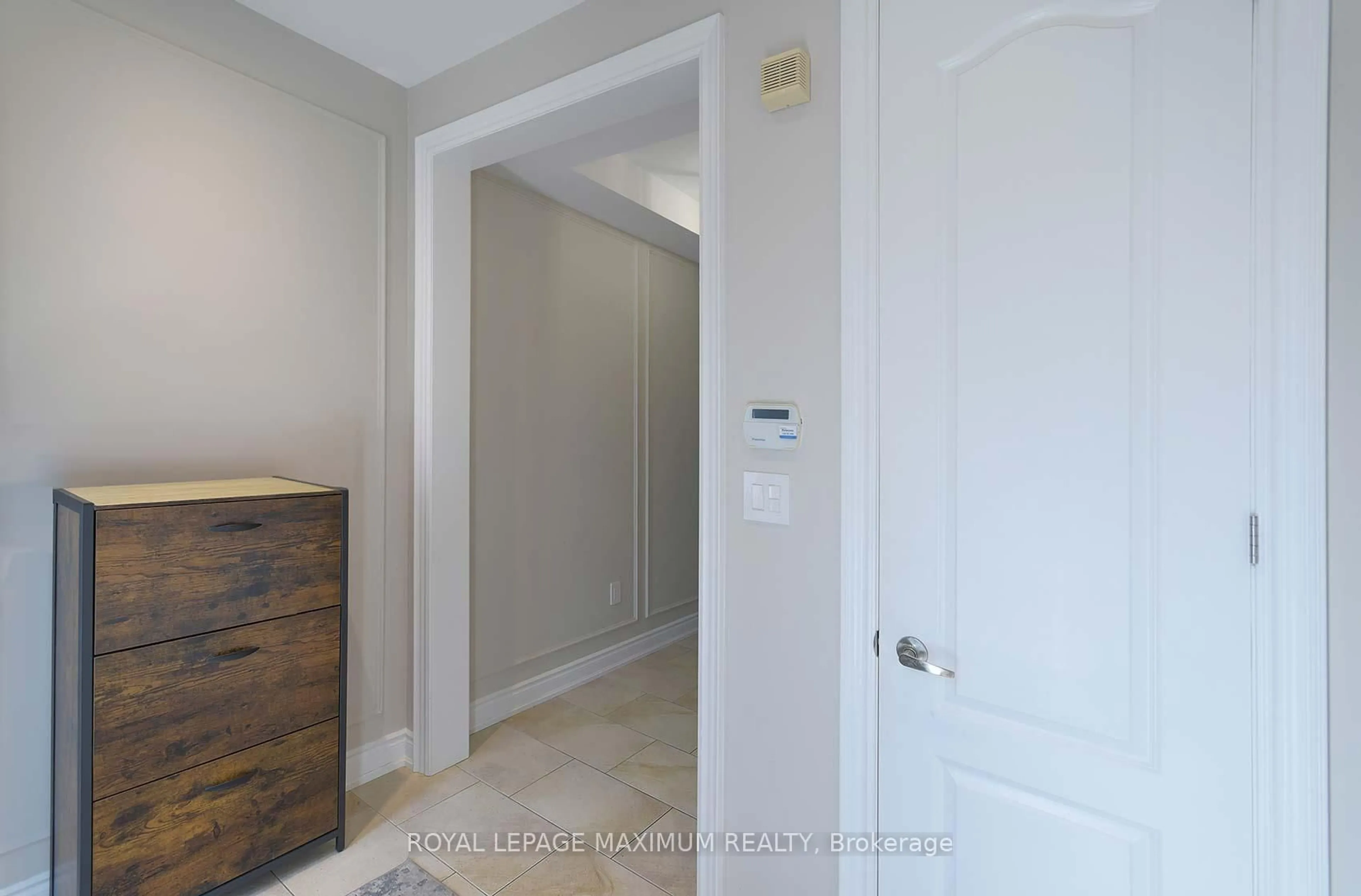 Unknown for 8 Sedgewick Pl, Vaughan Ontario L4H 3L5