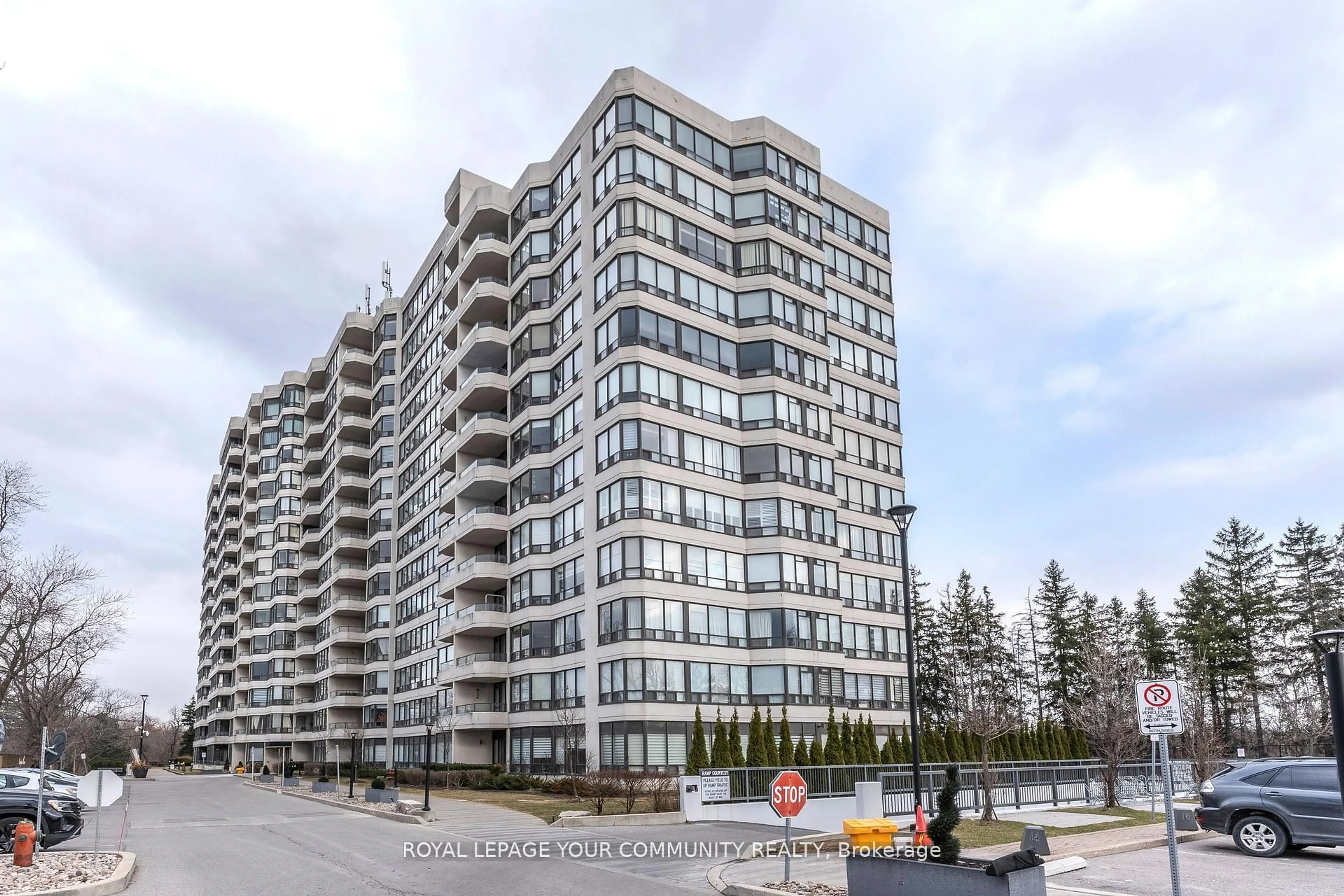 Unknown for 8501 Bayview Ave #1002, Richmond Hill Ontario L4B 3J7