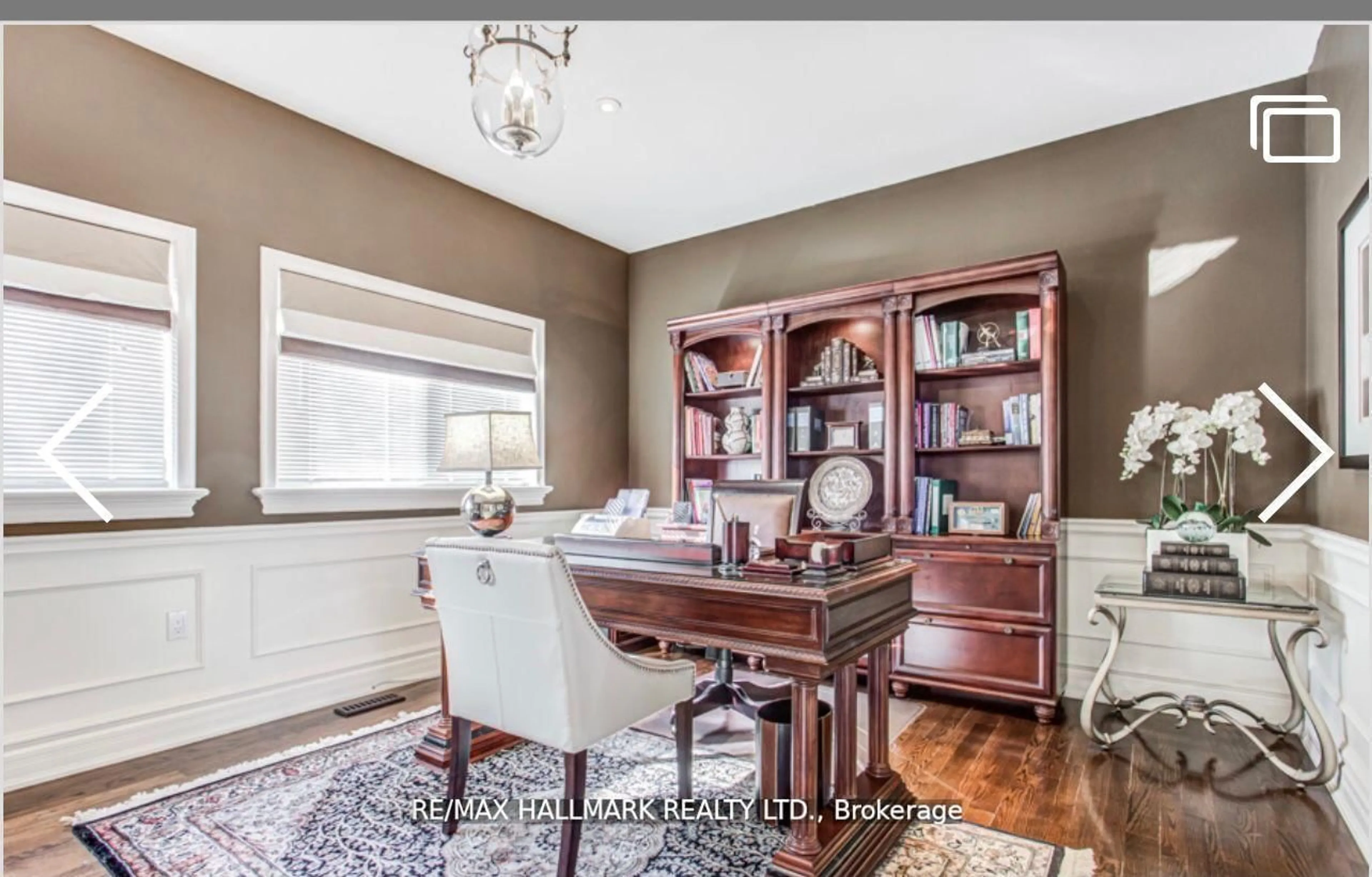 Dining room, wood/laminate floor for 384 Kennedy St, Aurora Ontario L4G 5M6