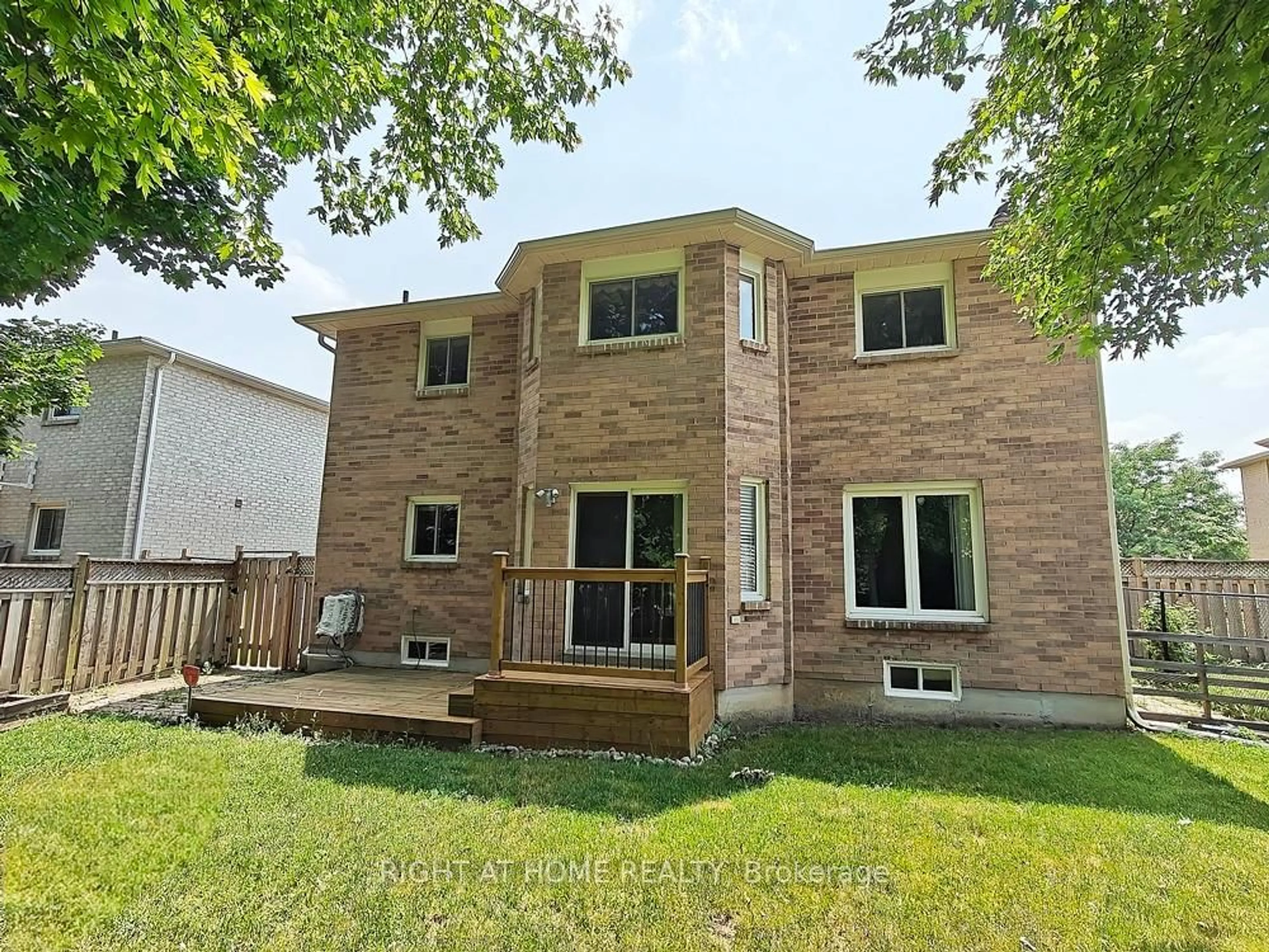Home with brick exterior material, unknown for 116 Cooperage Cres, Richmond Hill Ontario L4C 9L8