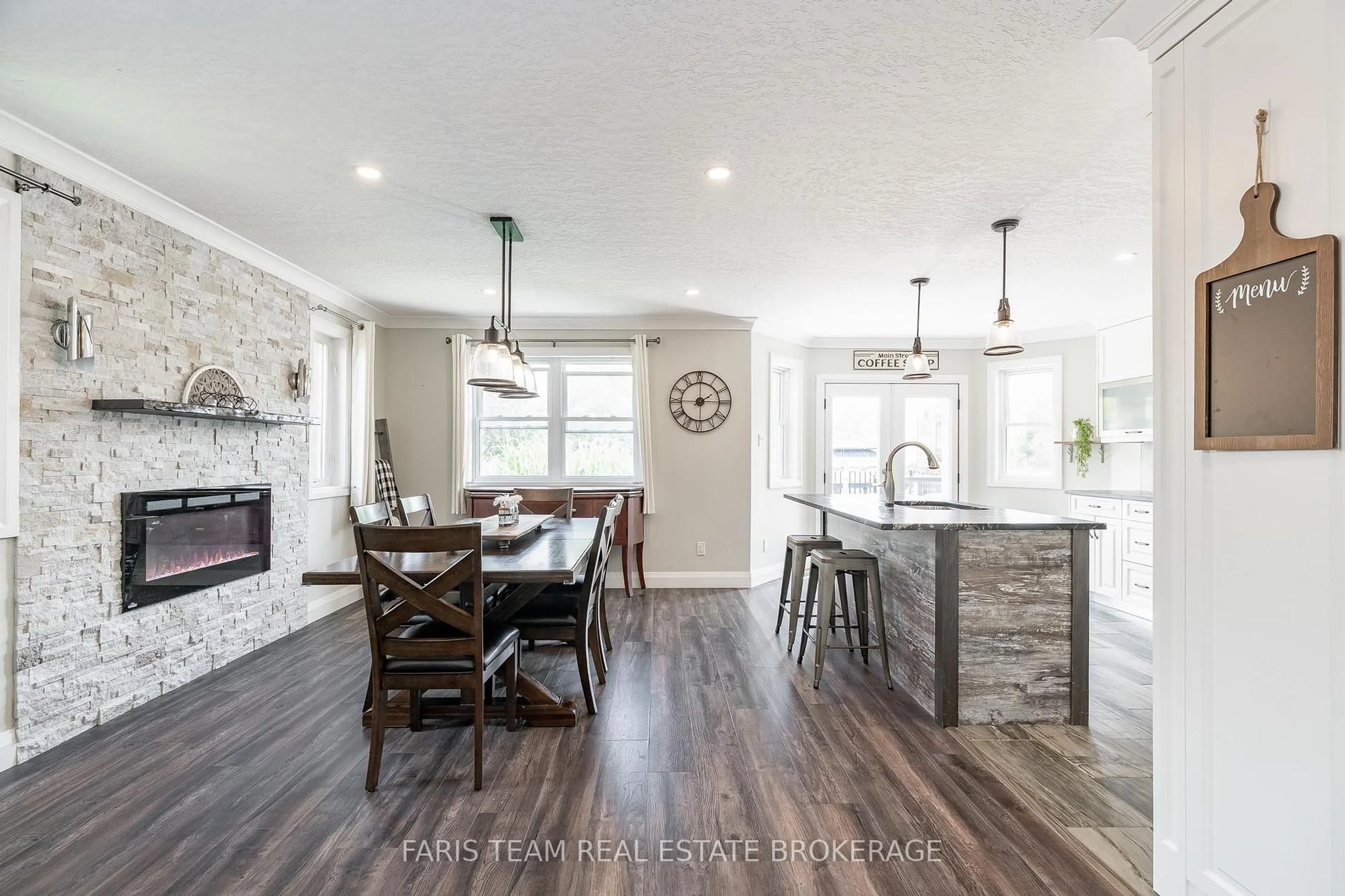 Open concept kitchen, unknown for 657 Burton Dr, Innisfil Ontario L9S 2H6