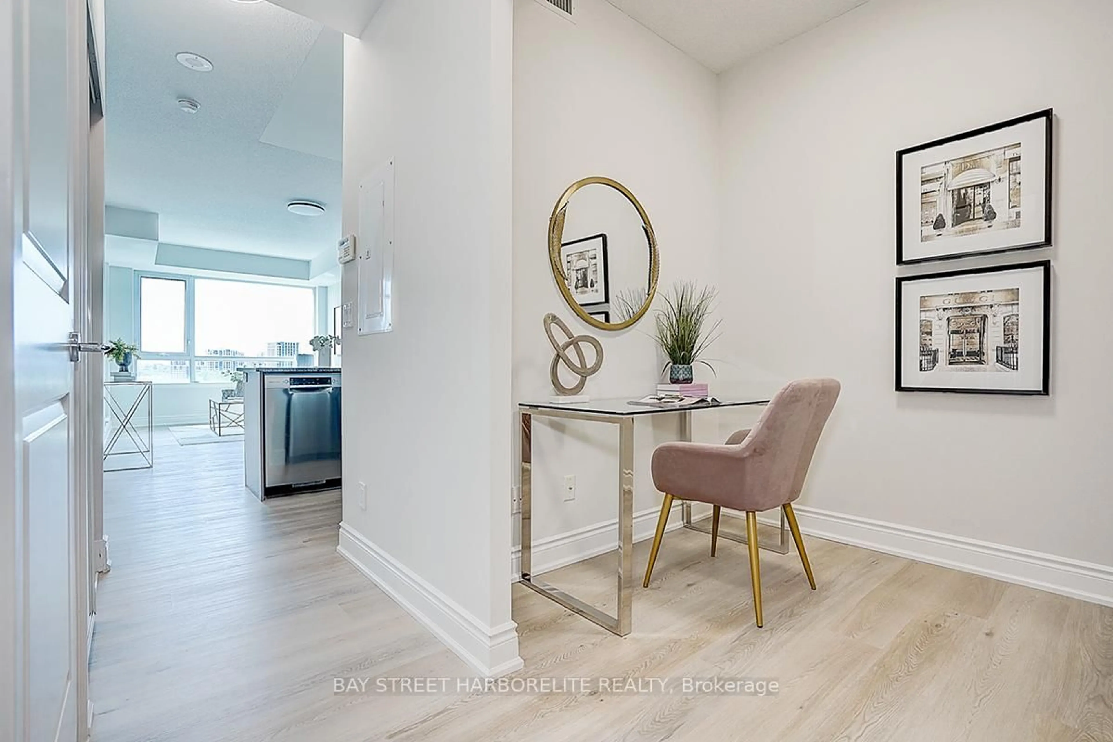 A pic of a room for 8130 Birchmount Rd #812, Markham Ontario L6G 0E4