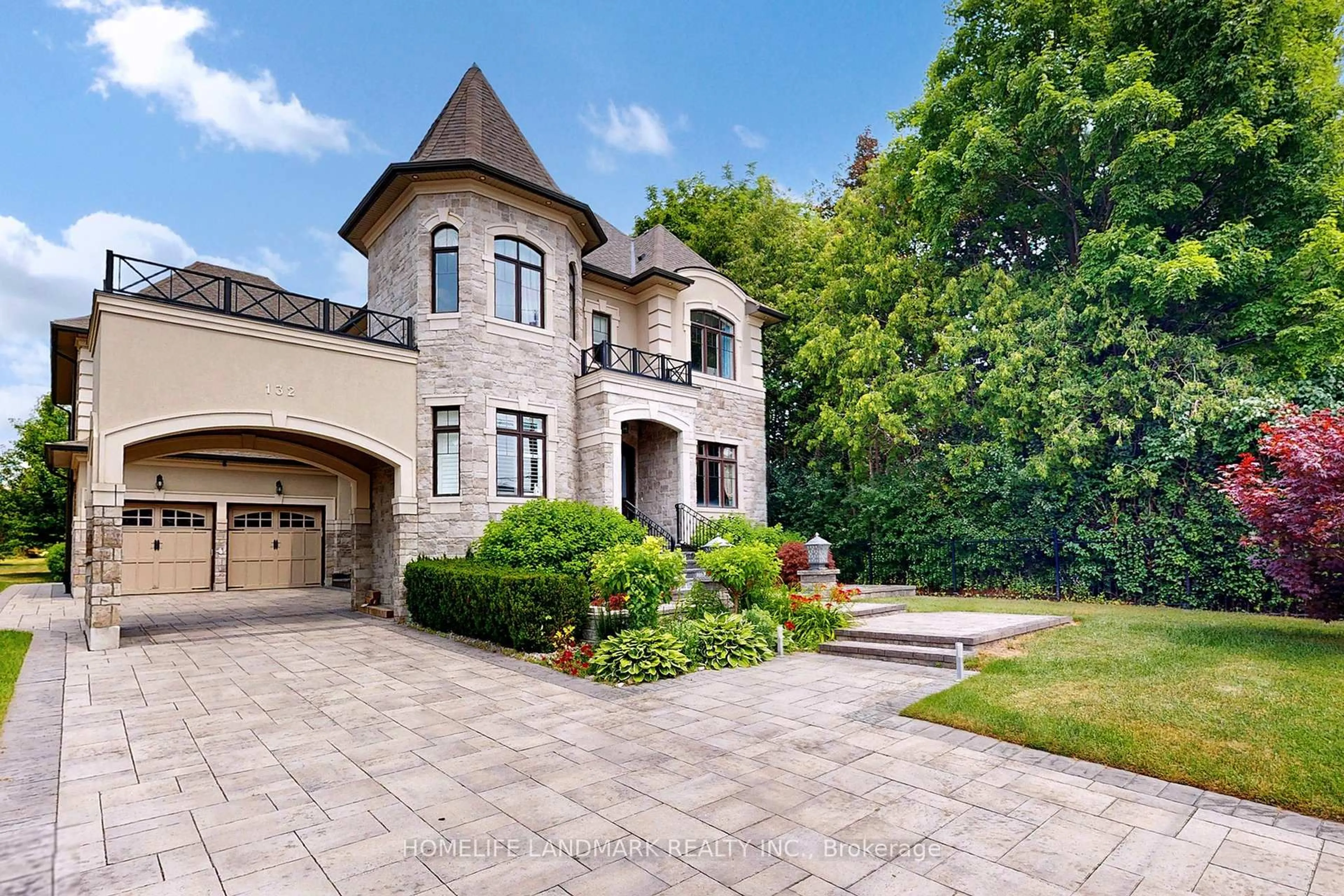 Home with brick exterior material, street for 132 Pemberton Rd, Richmond Hill Ontario L4C 3T7