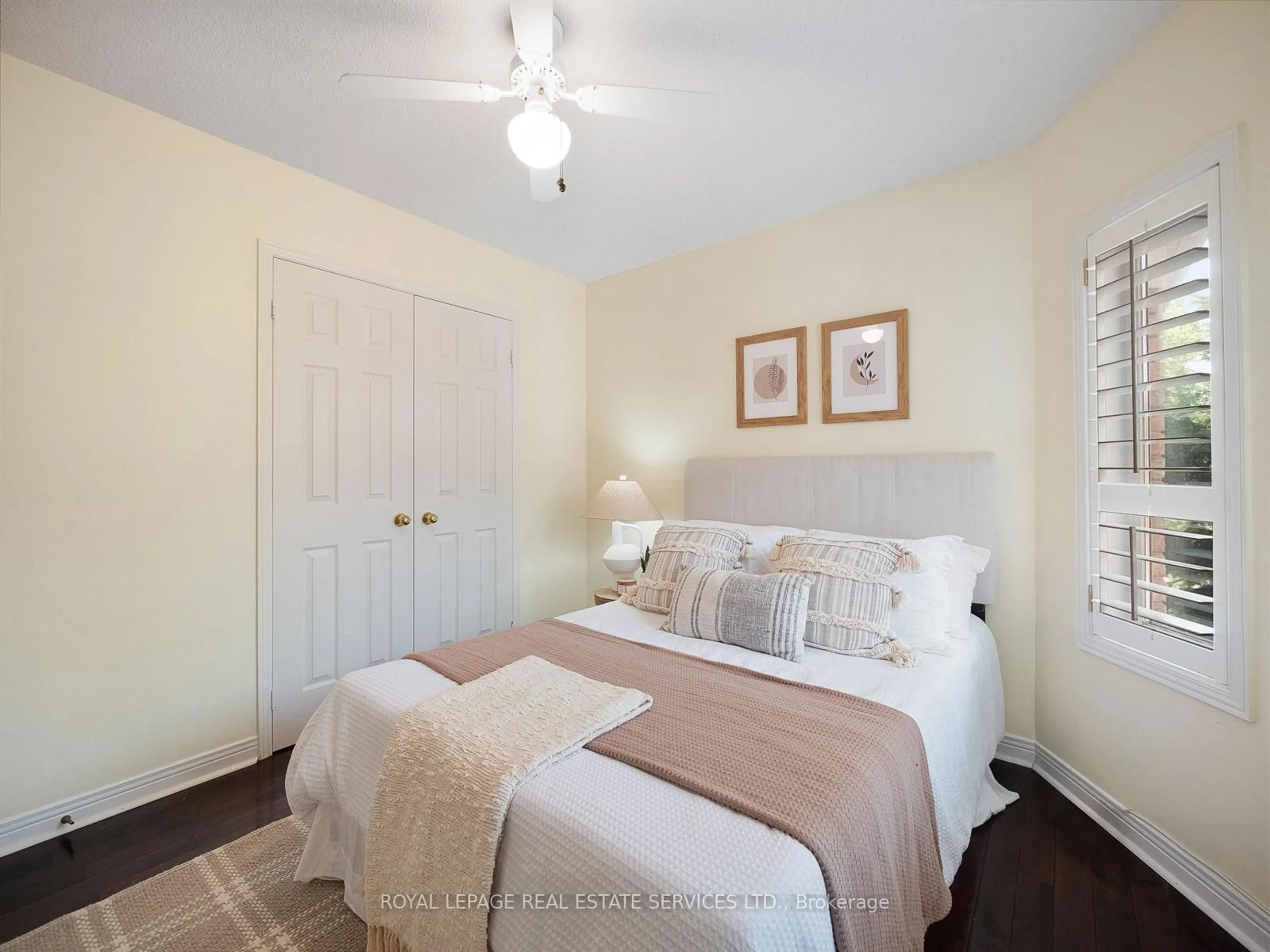 Bedroom with bed, unknown for 58 Brownstone Circ, Vaughan Ontario L4J 7P7